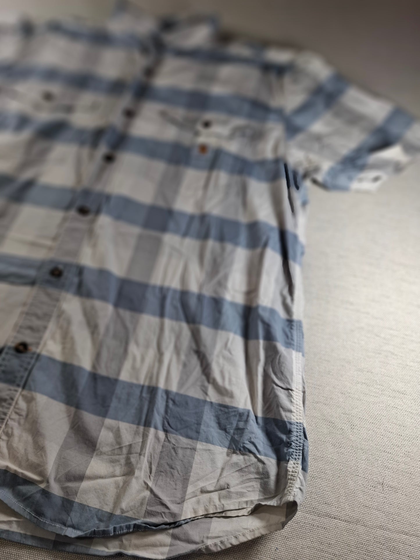001442 – Carhartt Work Shirt – Blue/White Stripe, Size XL