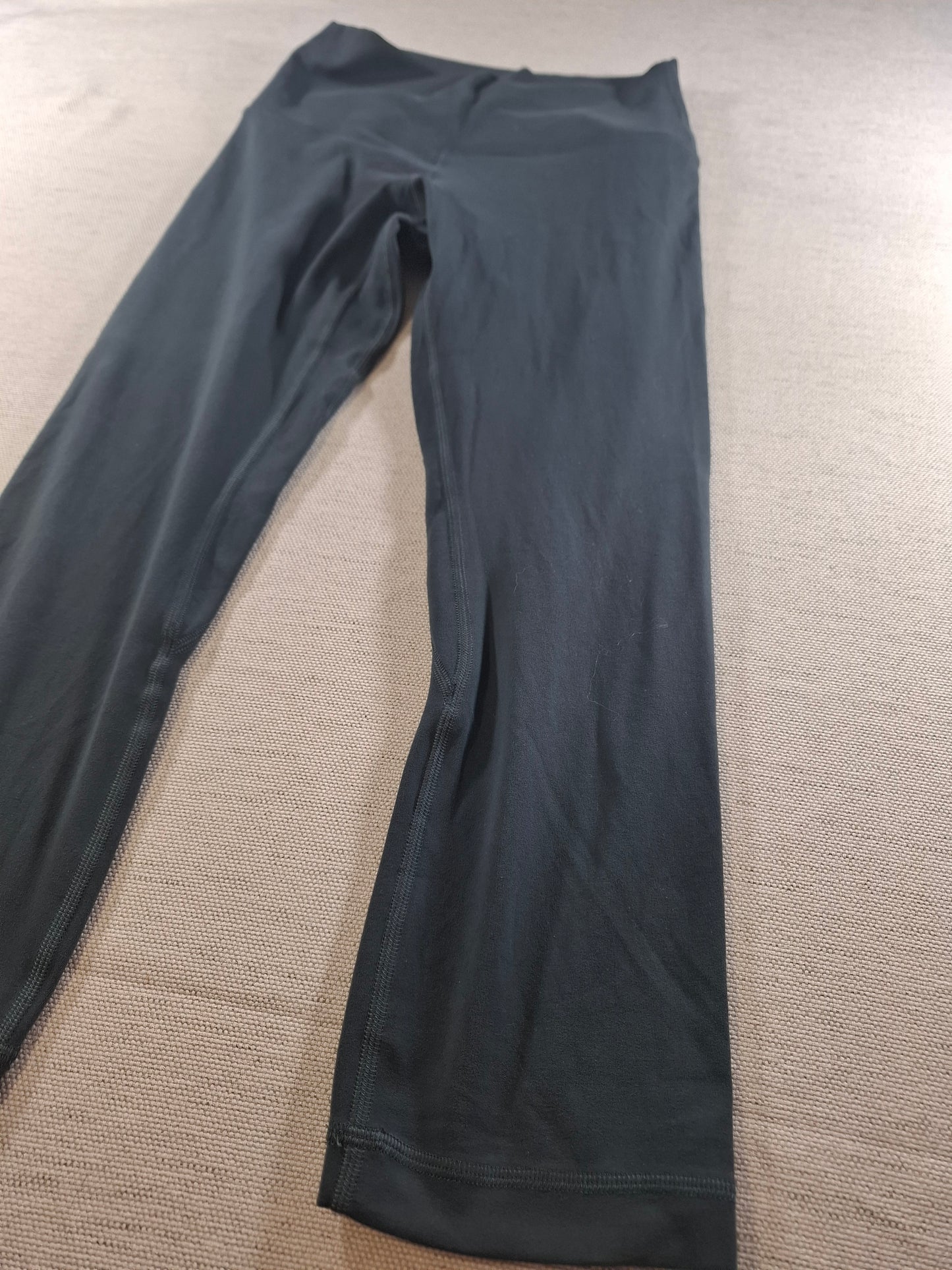 001448 – Lululemon Legging – Khaki/Green, Size 6