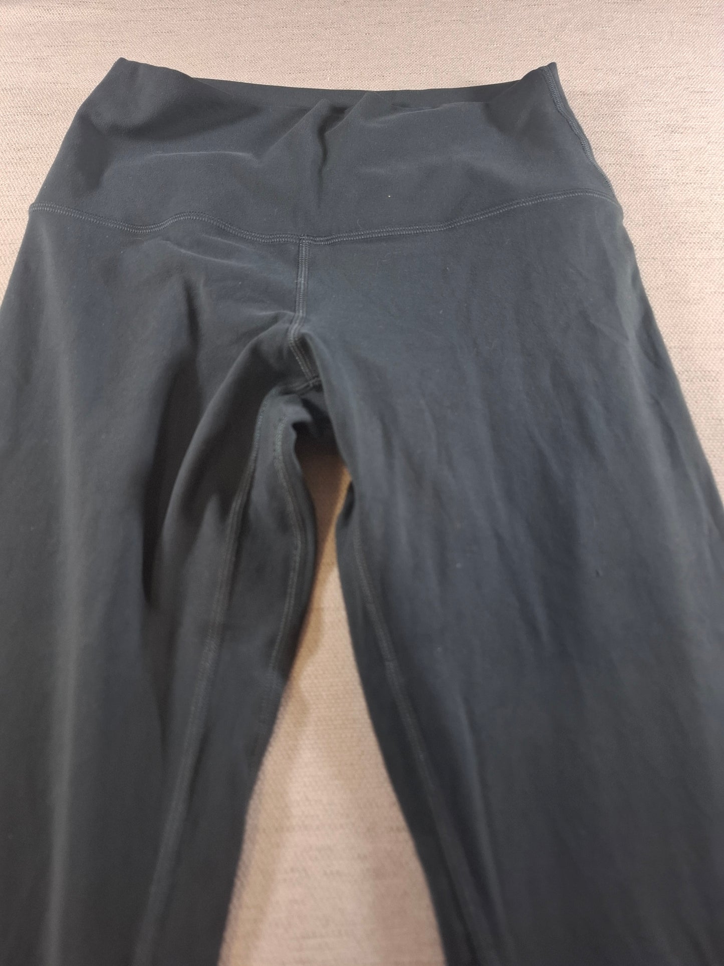001448 – Lululemon Legging – Khaki/Green, Size 6