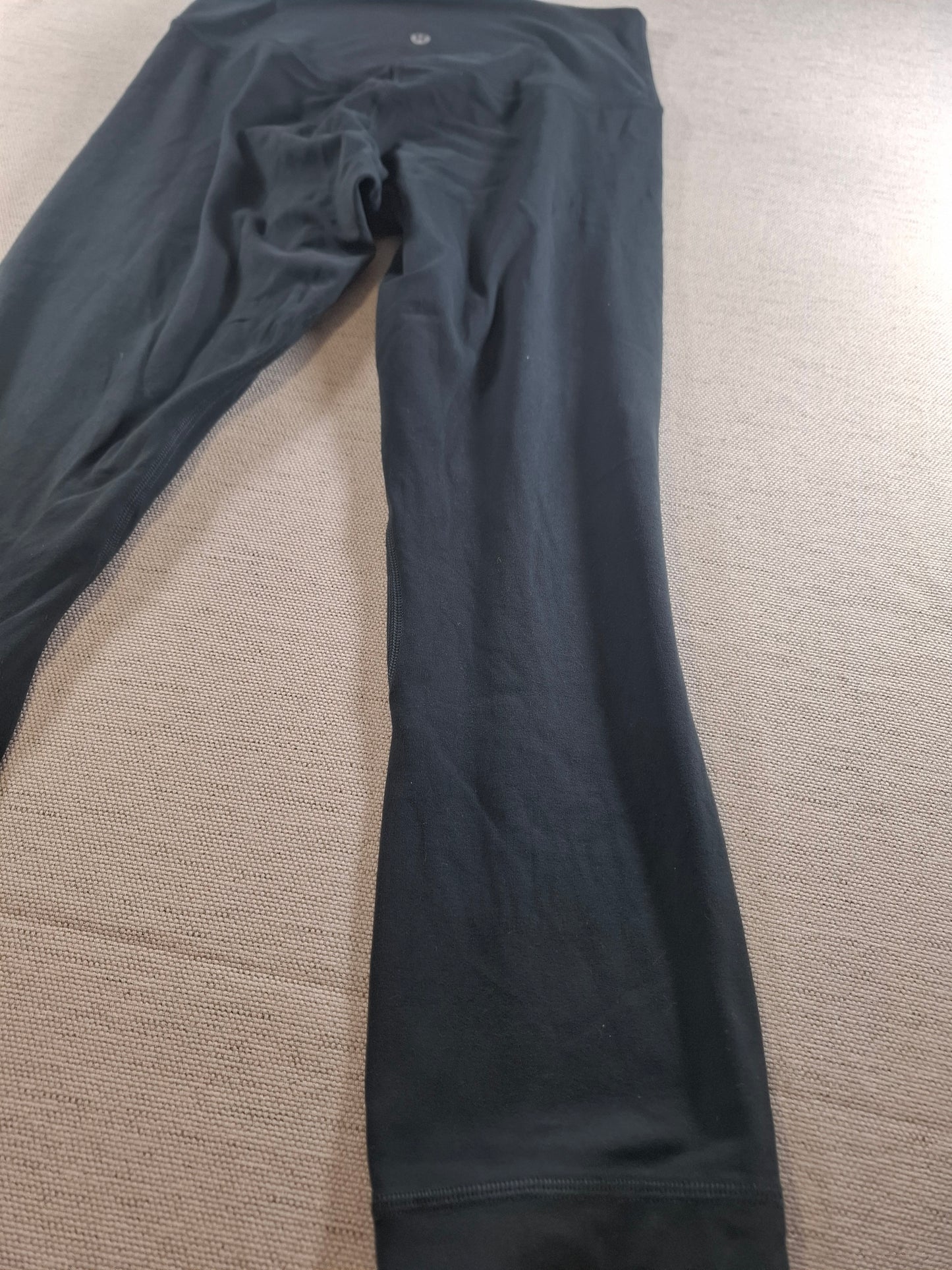 001448 – Lululemon Legging – Khaki/Green, Size 6