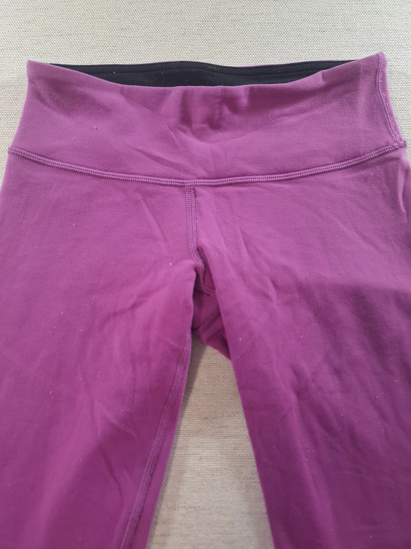 001452 – Lululemon Legging – Purple, Size 4