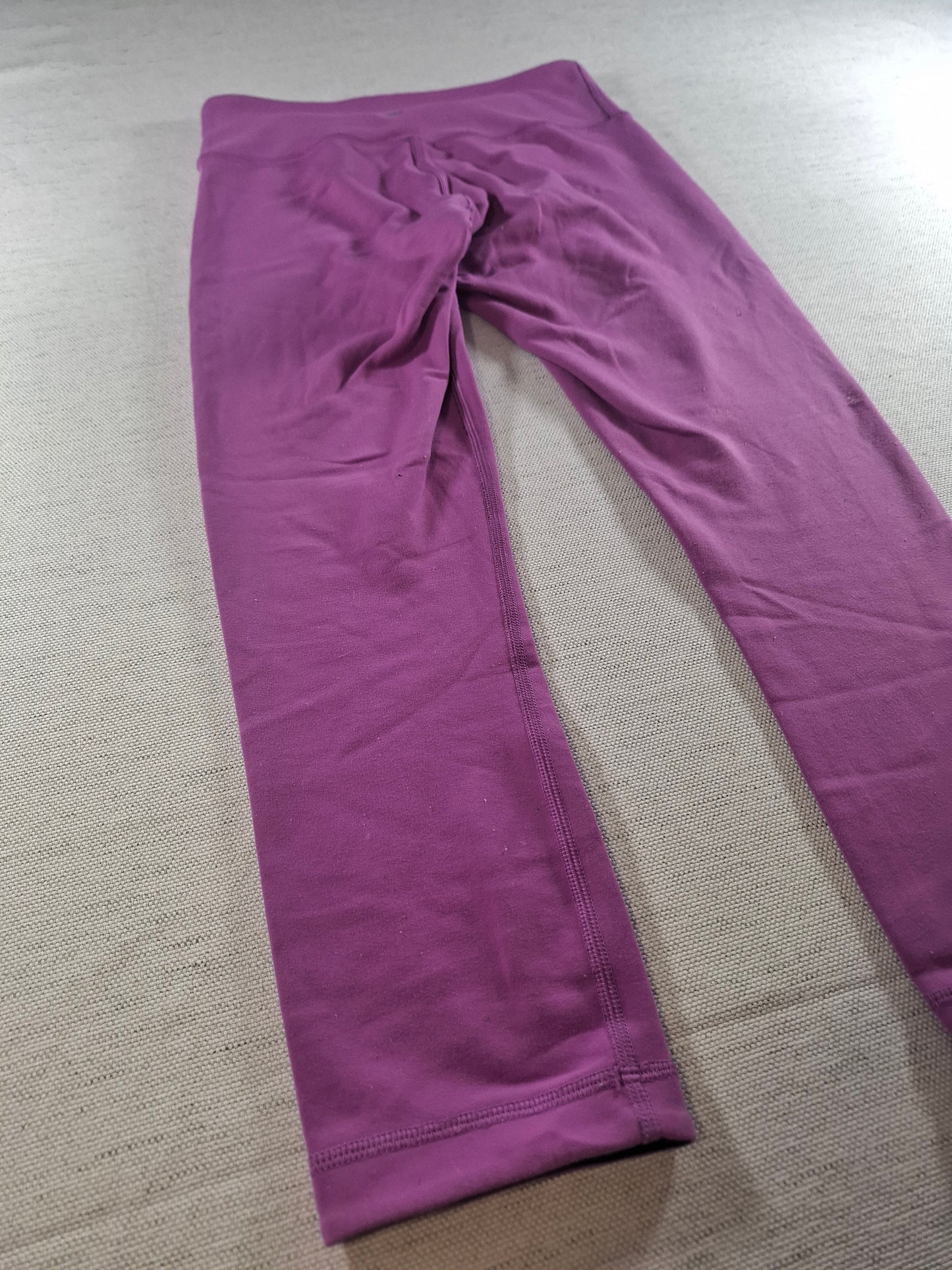 001452 – Lululemon Legging – Purple, Size 4