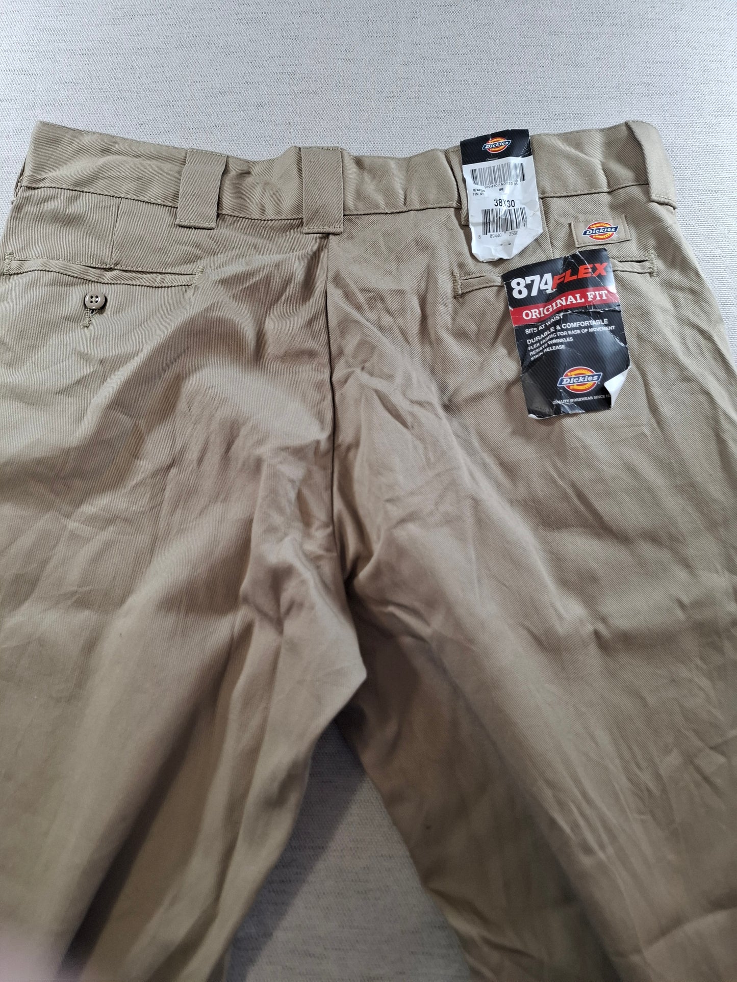 001460 – Dickies pants/ trousers – Khaki, Size 38/30