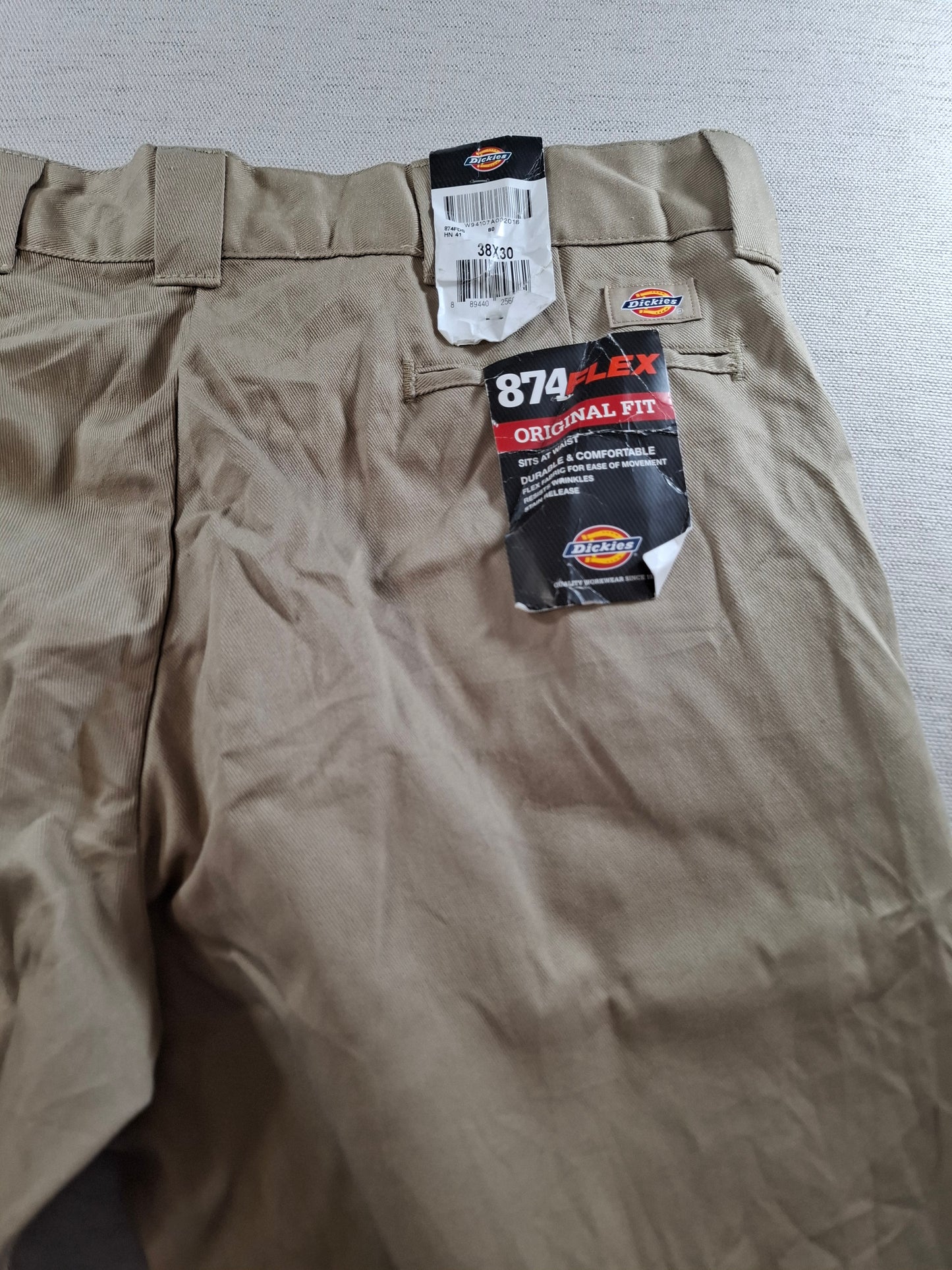001460 – Dickies pants/ trousers – Khaki, Size 38/30