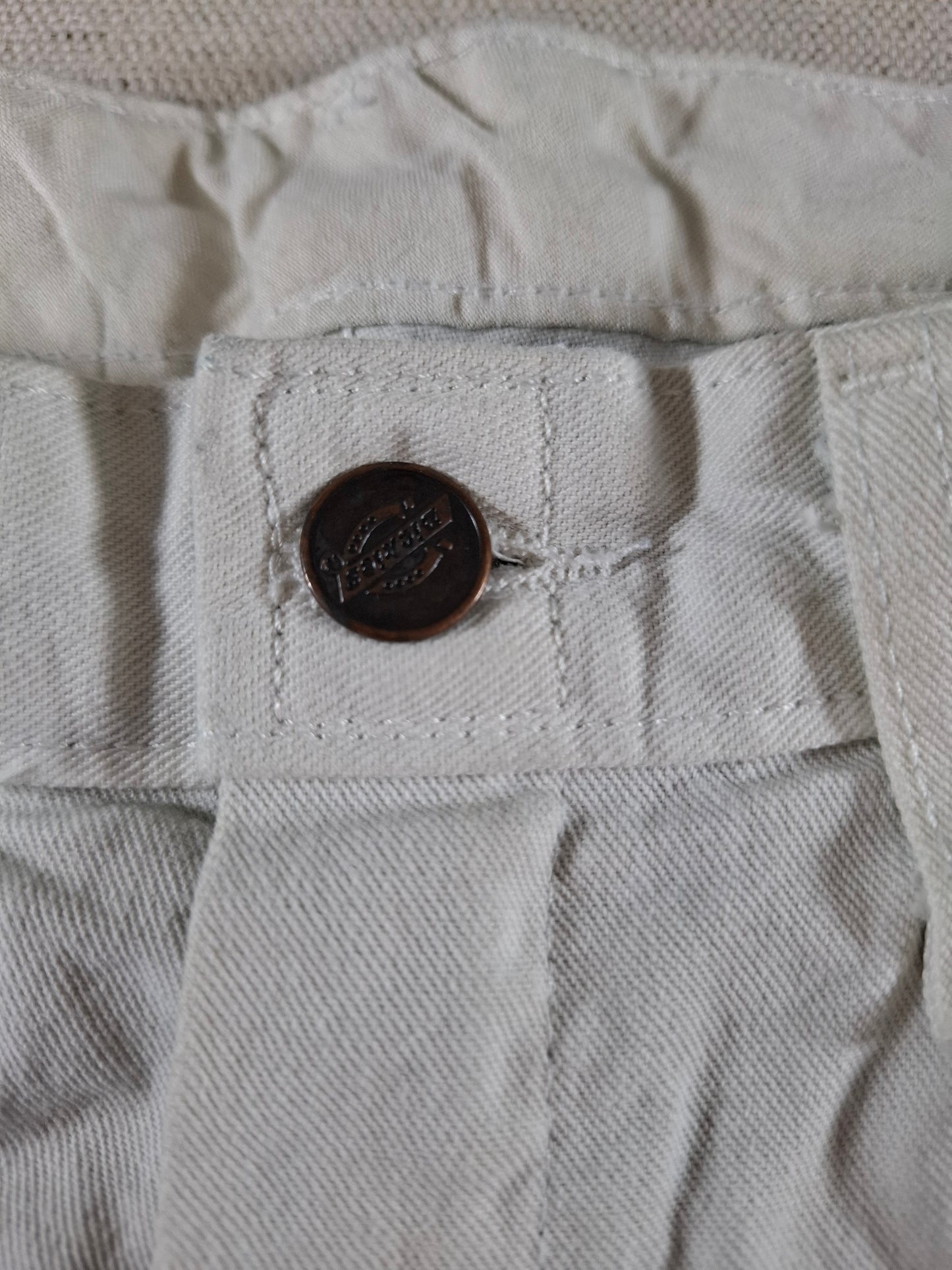 001463 – Dickies Jeans – White, Size 29/32