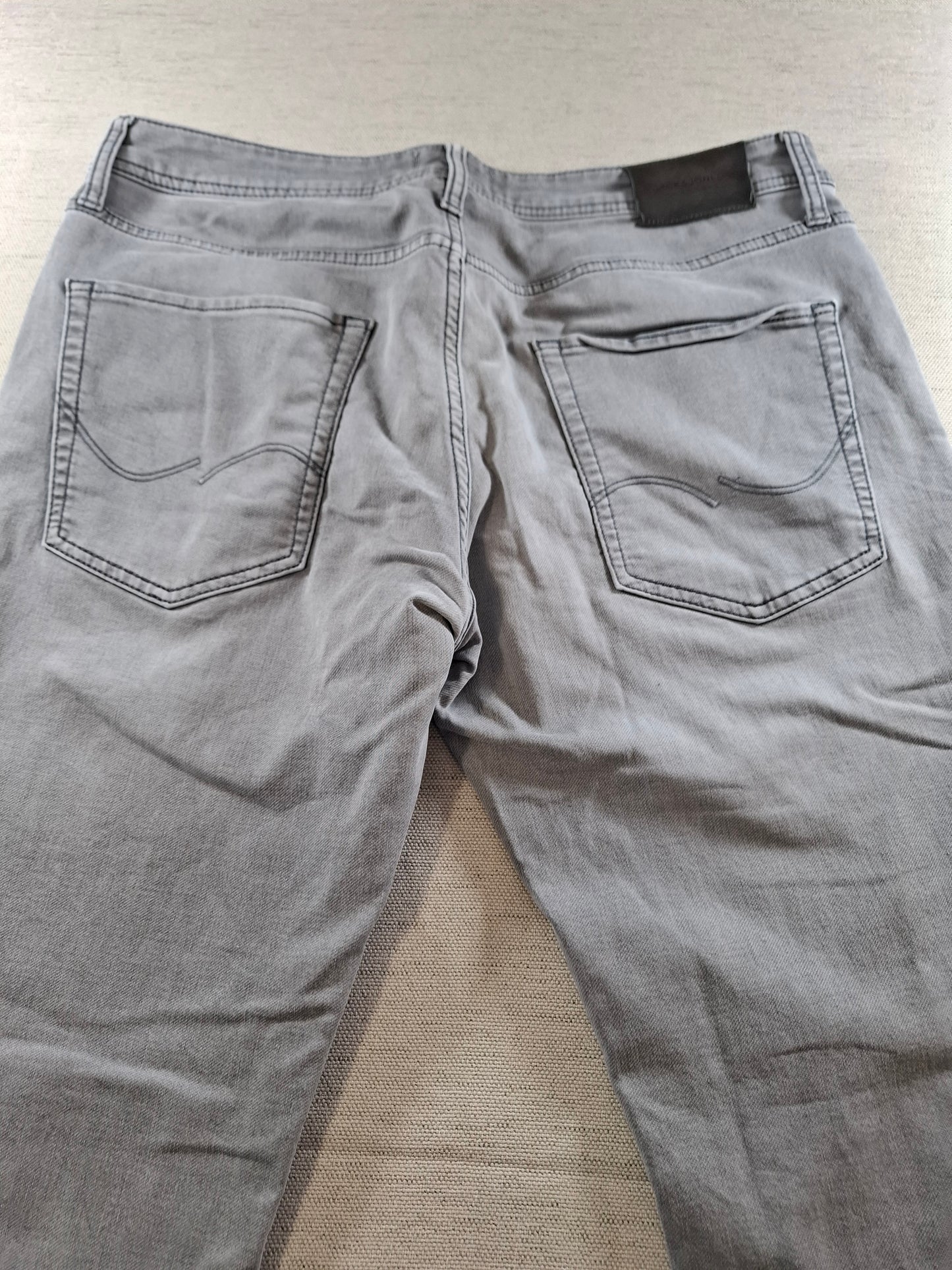 001464 – Jack & Jones Jeans – Grey, Size 36/36