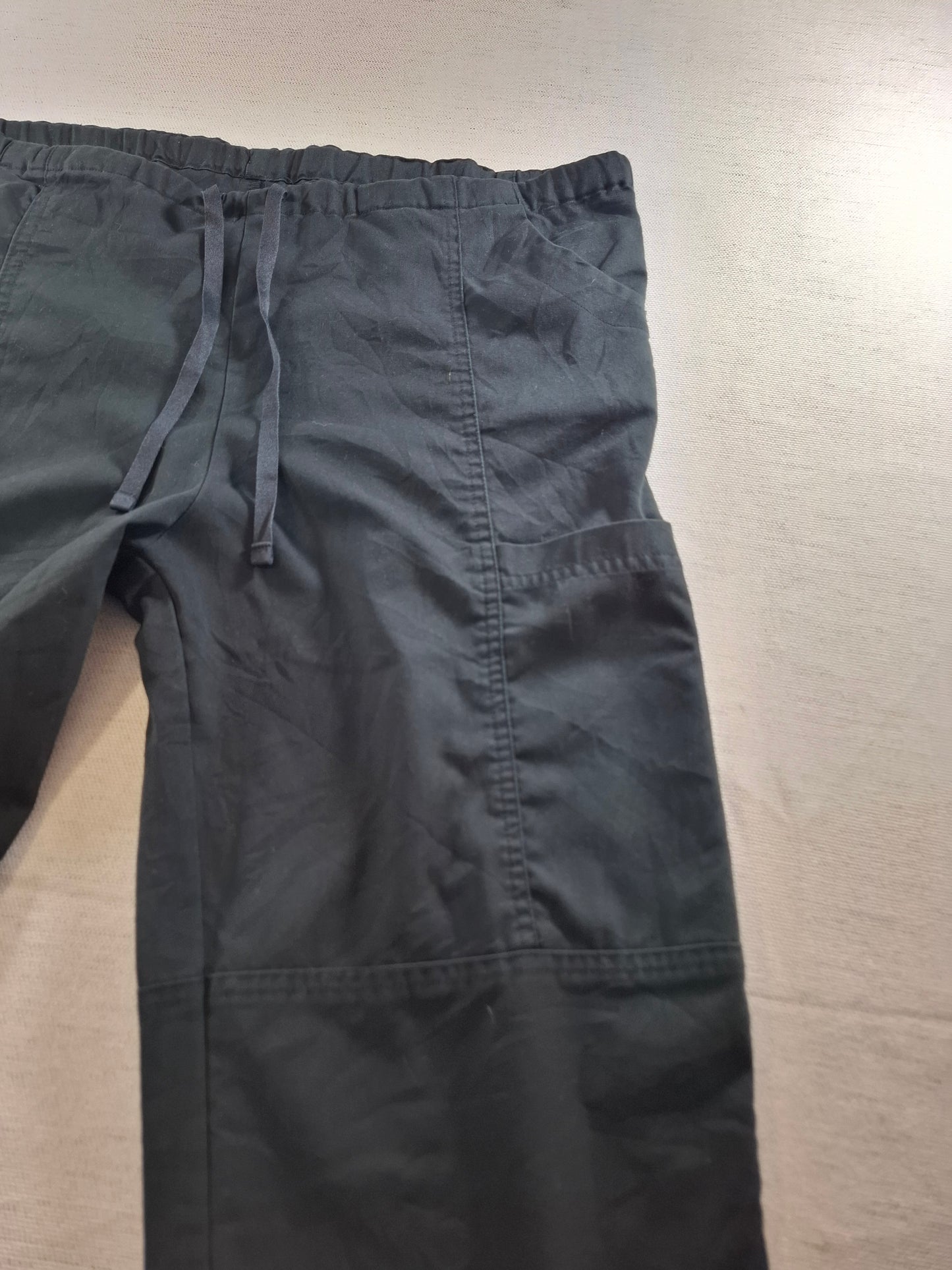 001466 – Carhartt Pants – Black, Size XL
