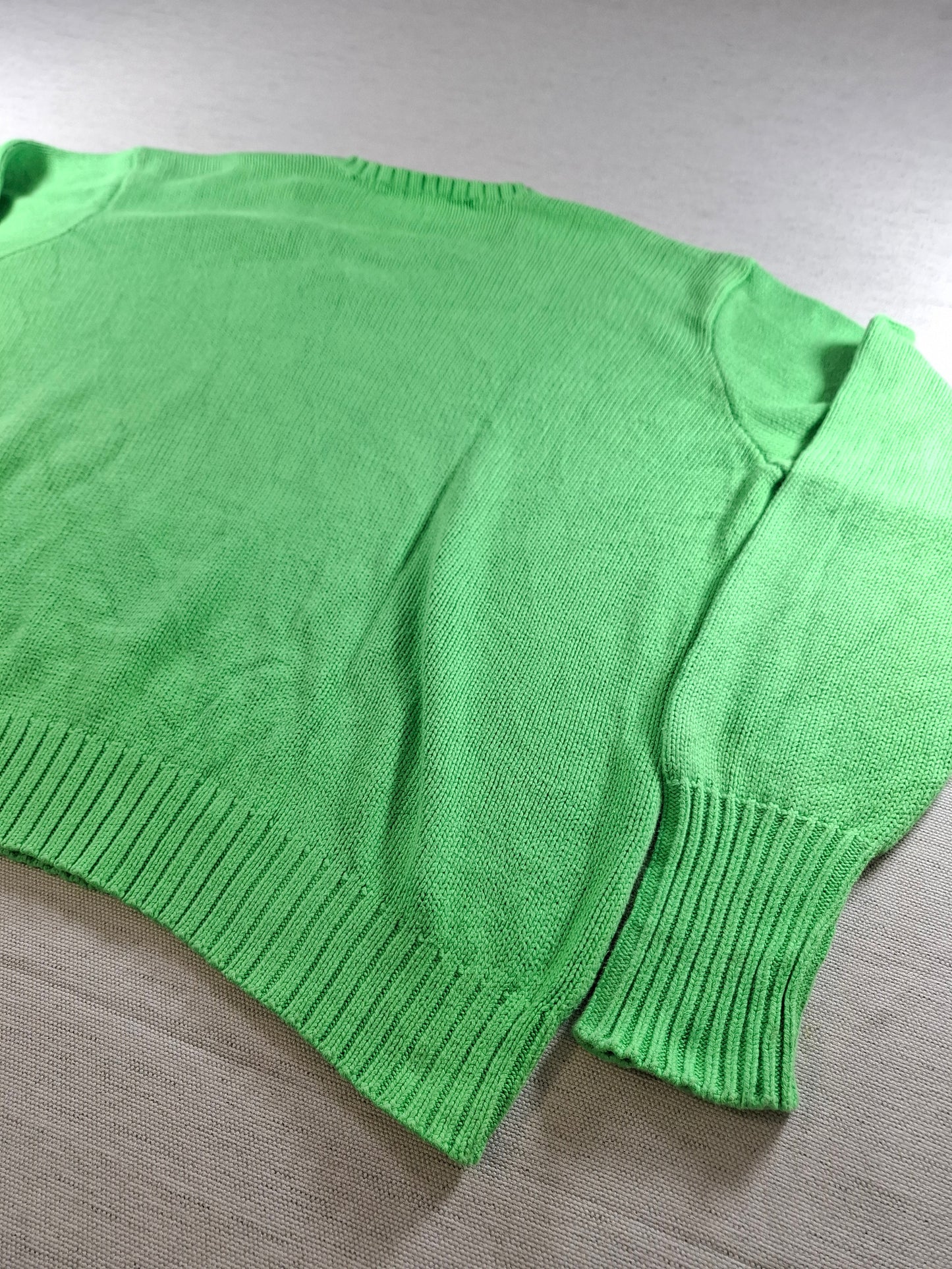 001468 – Polo Ralph Lauren V-neck Sweater – Green, Size L