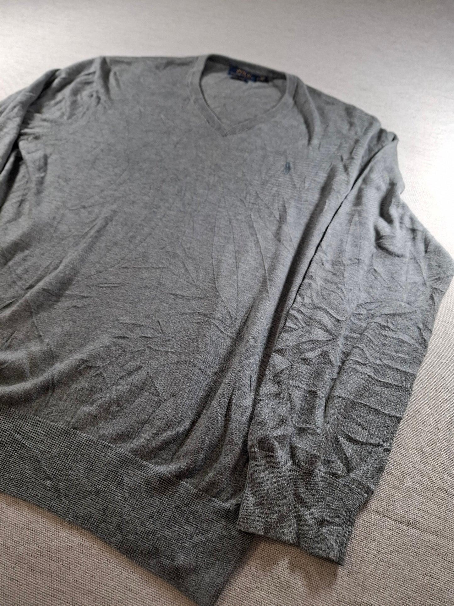 001473 – Polo Ralph Lauren V-neck Sweater – Grey, Size L