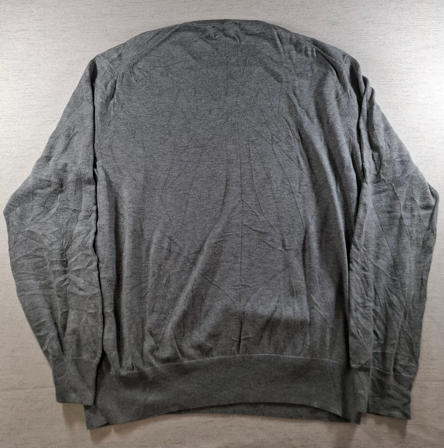 001473 – Polo Ralph Lauren V-neck Sweater – Grey, Size L