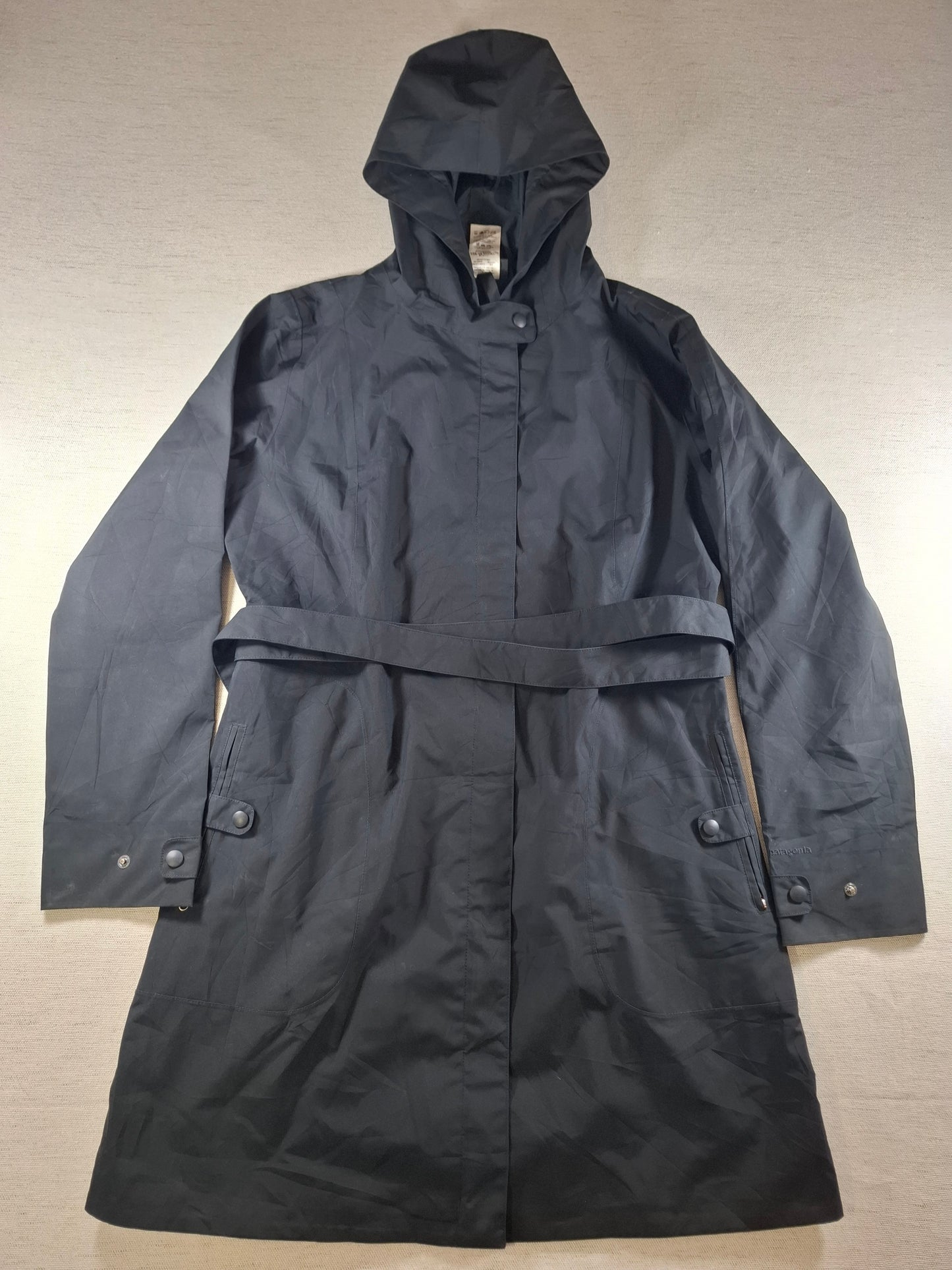 001487 – Patagonia Hooded Trench Coat / Parka (H2O water-resistant) – Black, Size VL