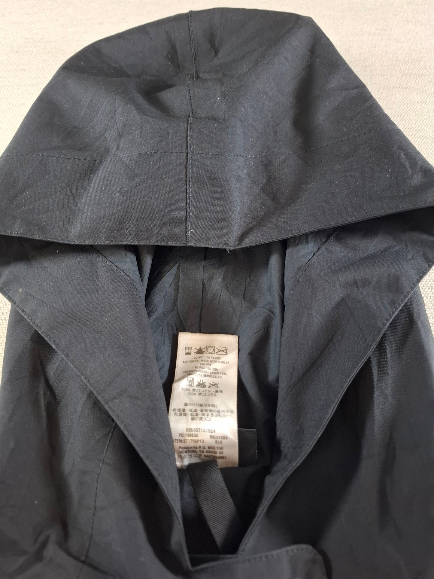 001487 – Patagonia Hooded Trench Coat / Parka (H2O water-resistant) – Black, Size VL