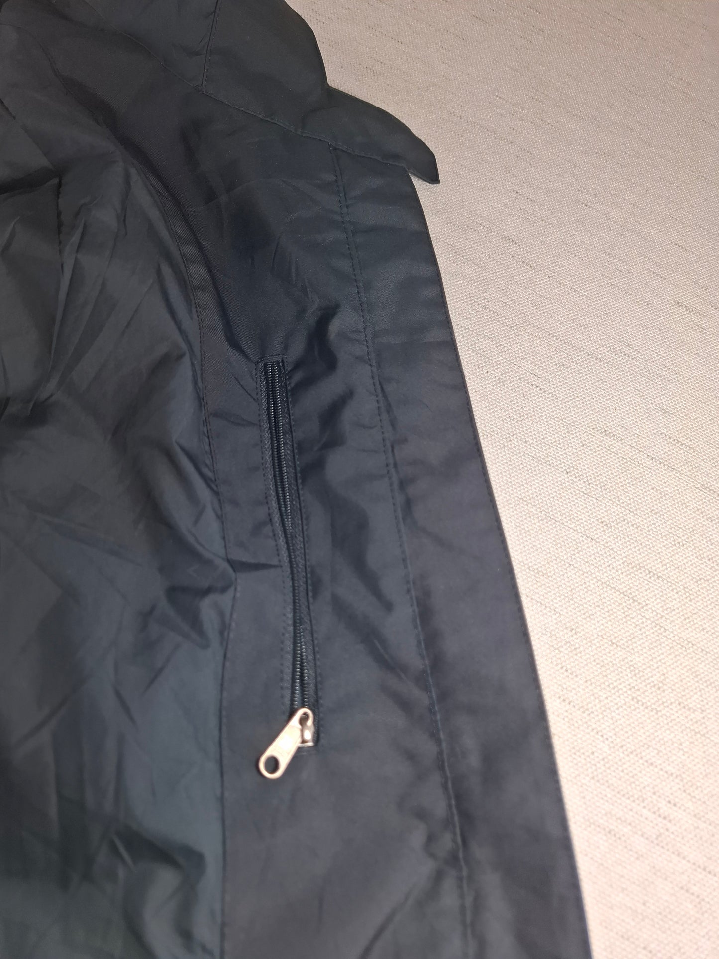 001487 – Patagonia Hooded Trench Coat / Parka (H2O water-resistant) – Black, Size VL