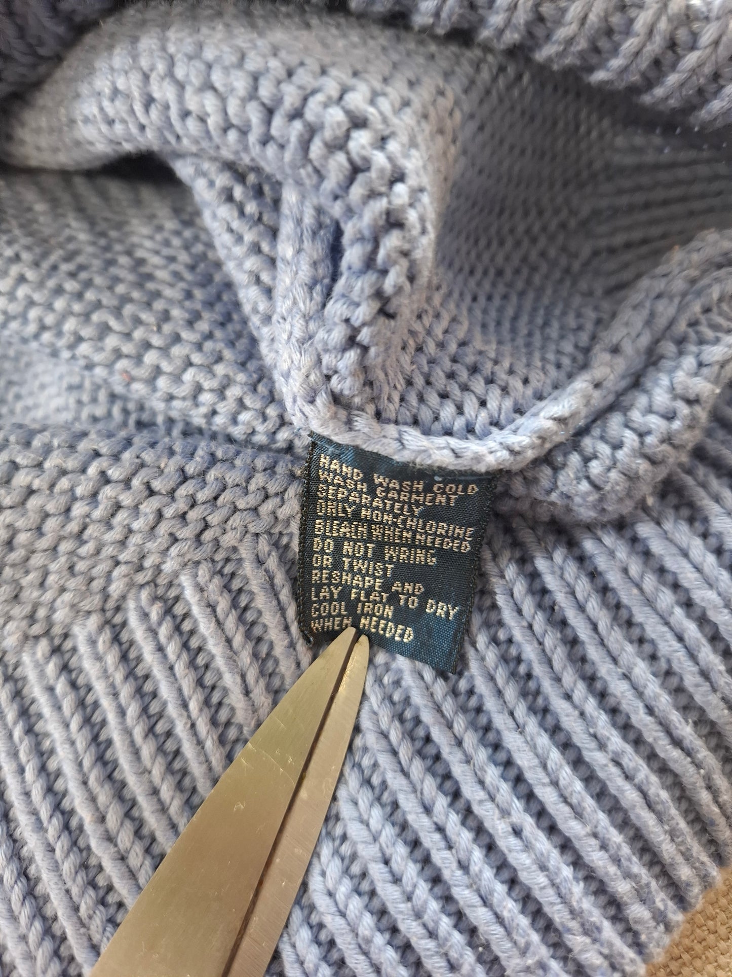 001490 – Polo Ralph Lauren Sweater – Blue, Size L
