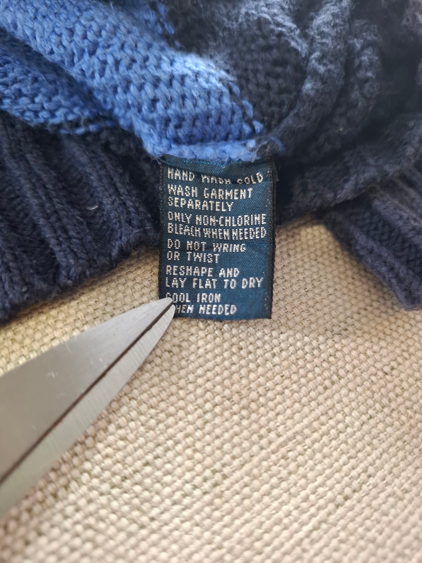 001491 – Polo Ralph Lauren Sweater – Navy Blue, Size L