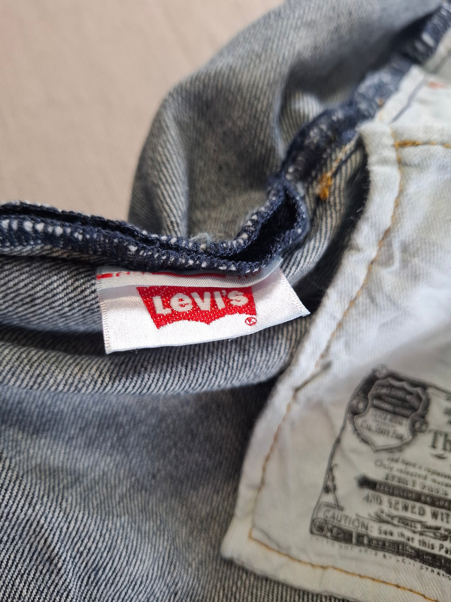 001509 – Levi's Jeans (501) – Dark Blue, Size 32/34