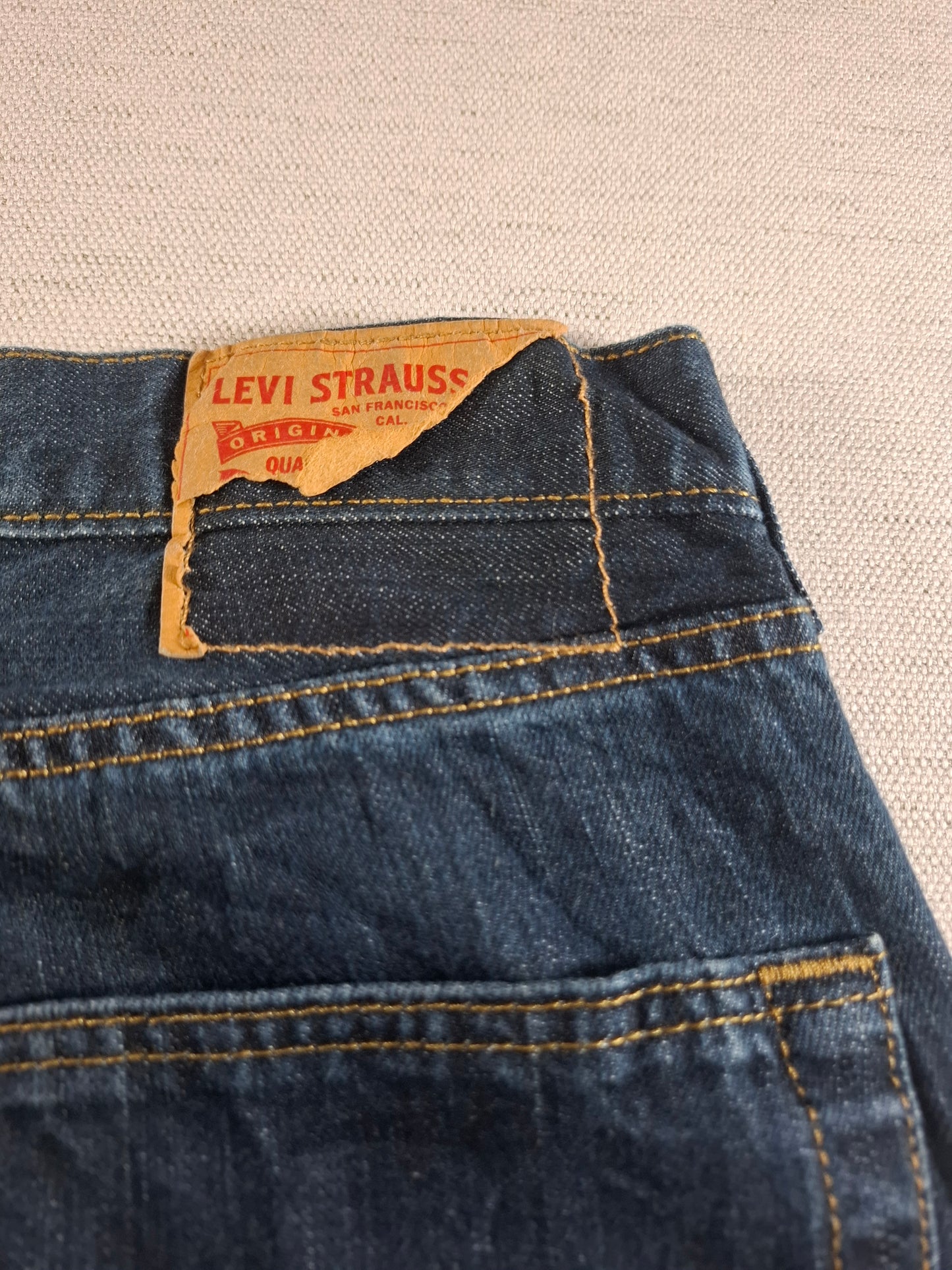 001509 – Levi's Jeans (501) – Dark Blue, Size 32/34