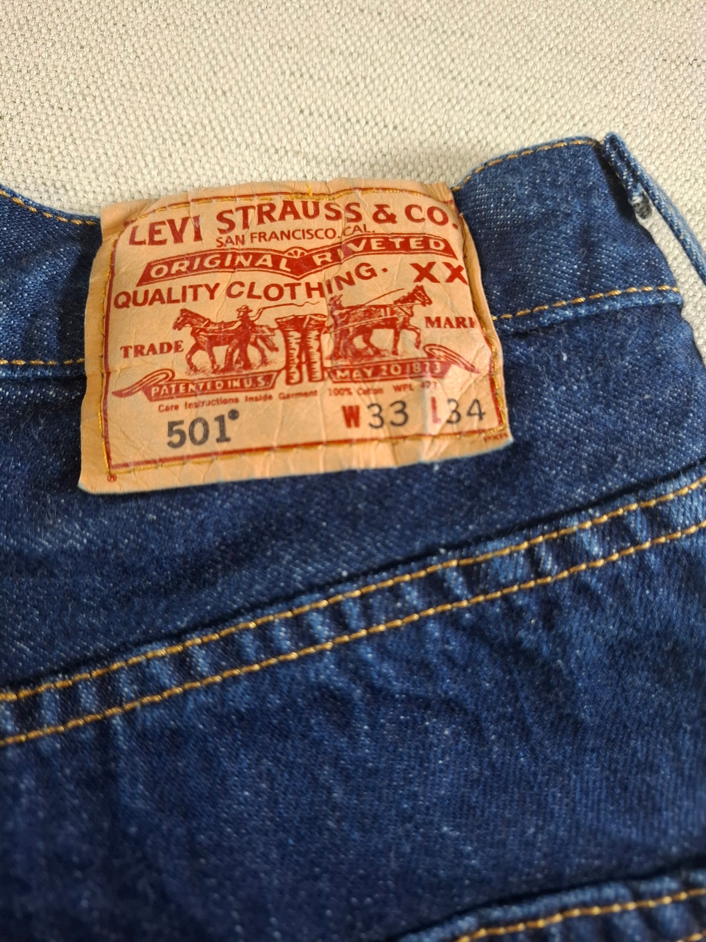 001511 – Levi's Jeans (501) – Dark Blue, Size 33/34