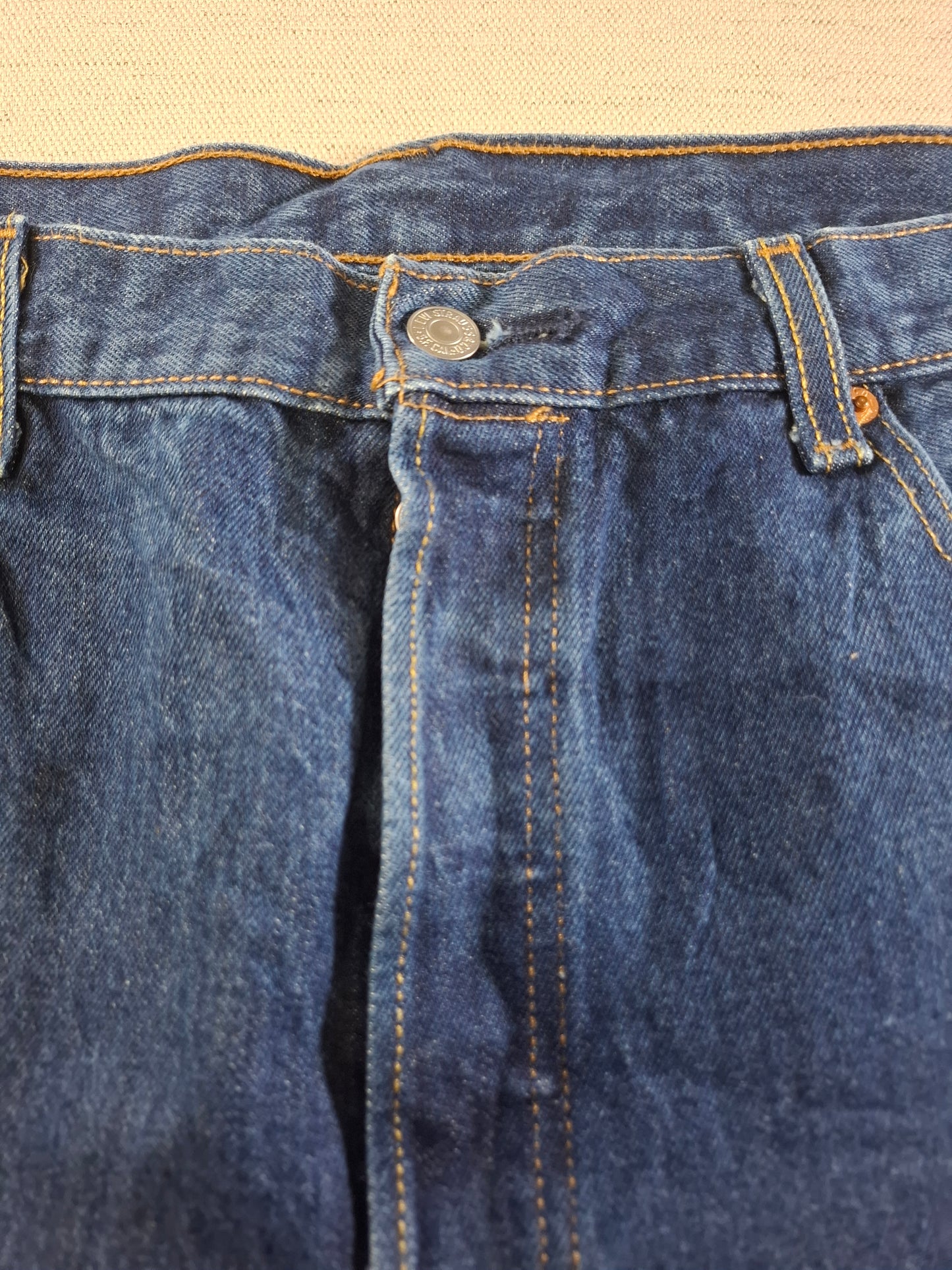 001512 – Levi's Jeans (501) – Blue, Size 36/32