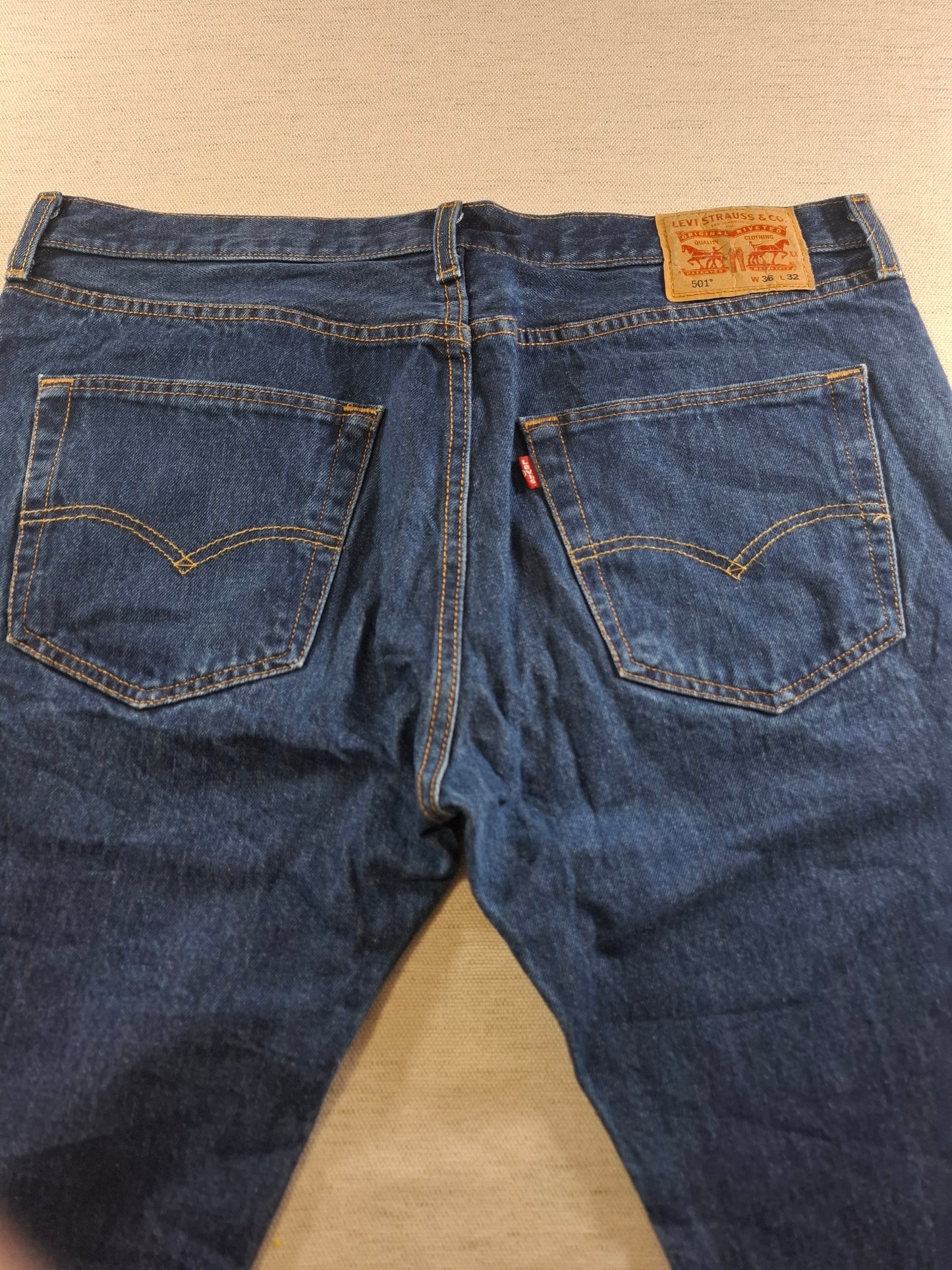 001512 – Levi's Jeans (501) – Blue, Size 36/32