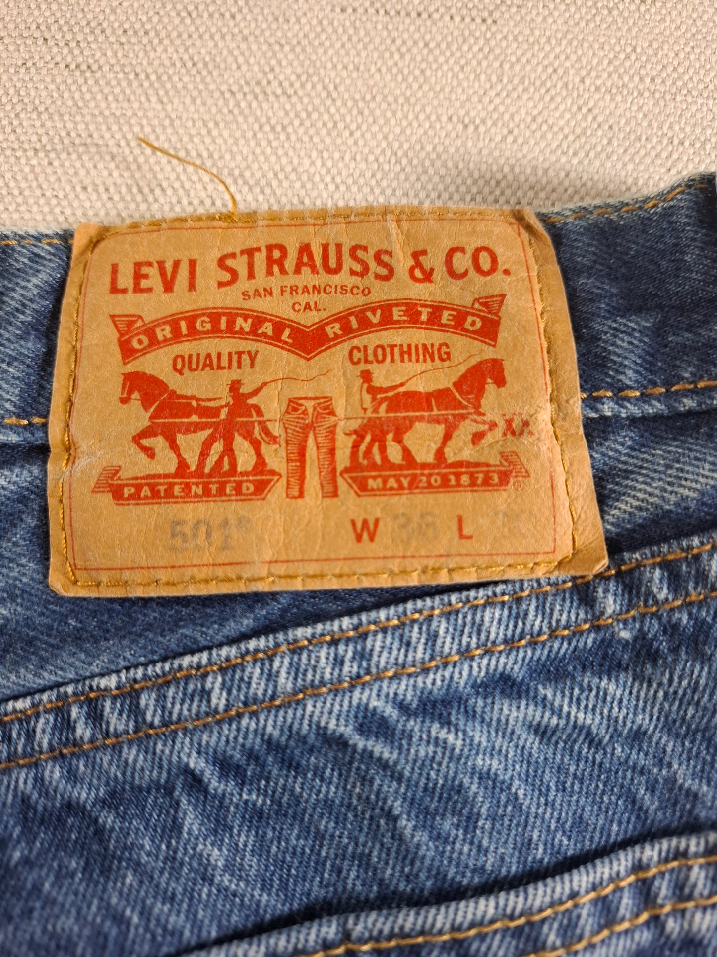 001513 – Levi's Jeans (501) – Blue, Size 36/30