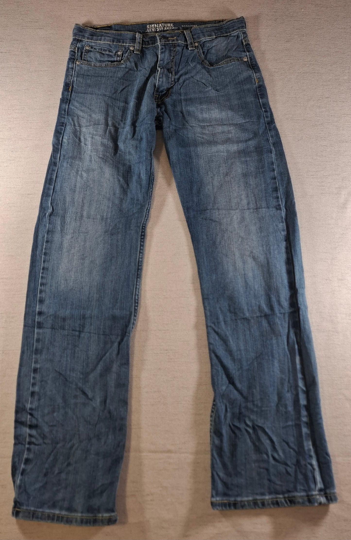 001516 – Levi's Jeans – Blue, Size Regular 10