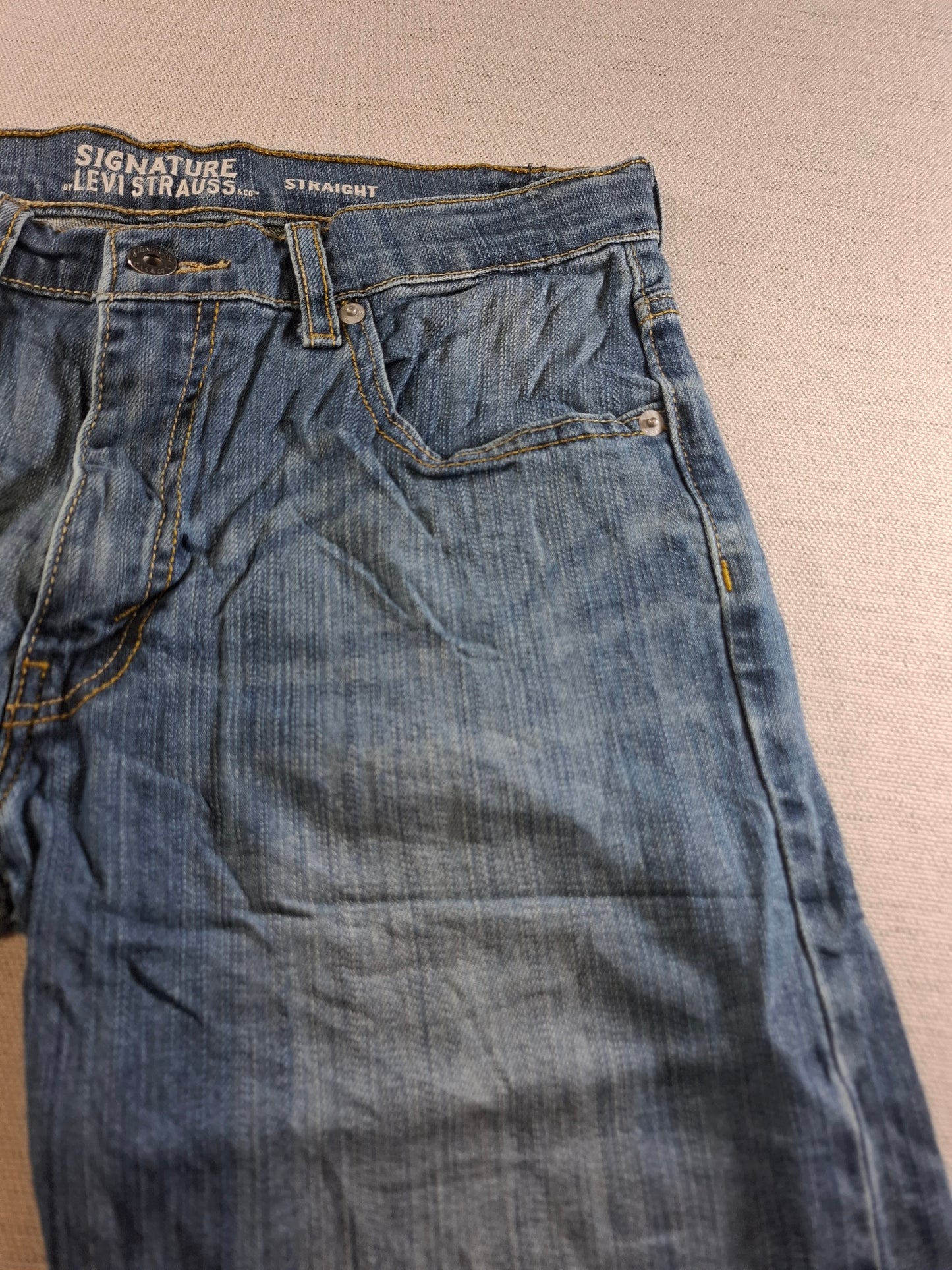 001516 – Levi's Jeans – Blue, Size Regular 10