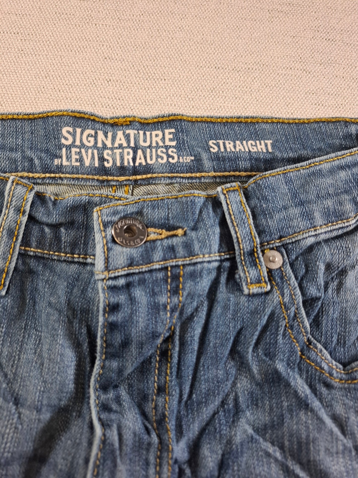 001516 – Levi's Jeans – Blue, Size Regular 10