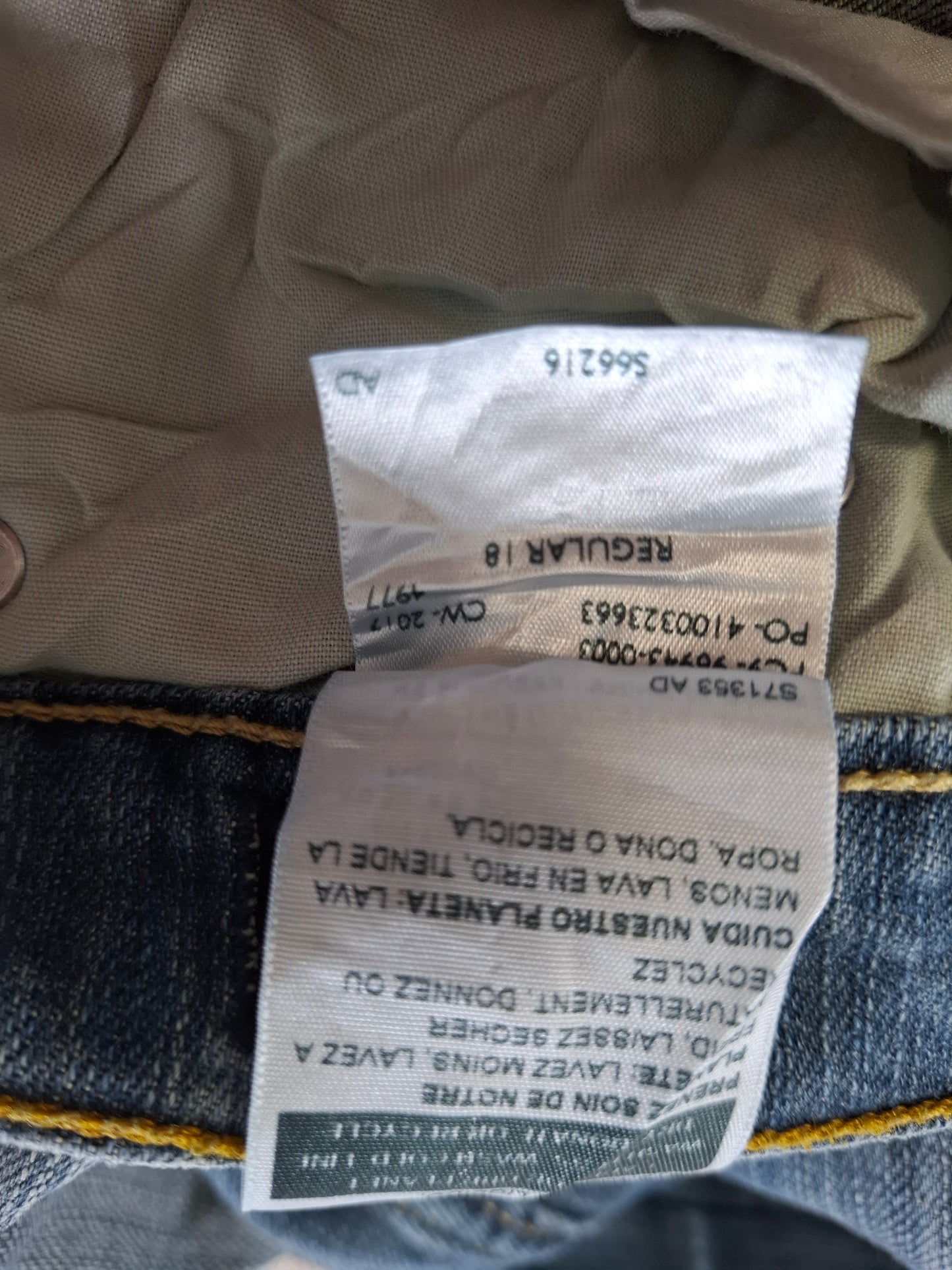 001516 – Levi's Jeans – Blue, Size Regular 10