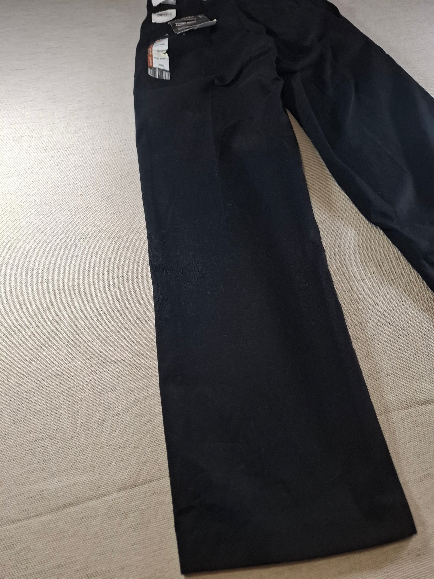 001517 – Dickies Pants – Black, Size 28/32