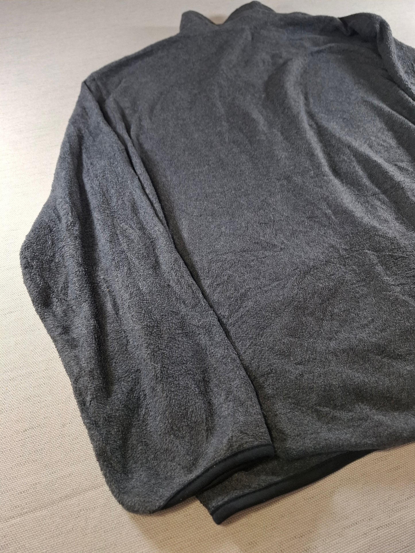 001498 – Patagonia Fleece Jacket – Charcoal, Size Women's M