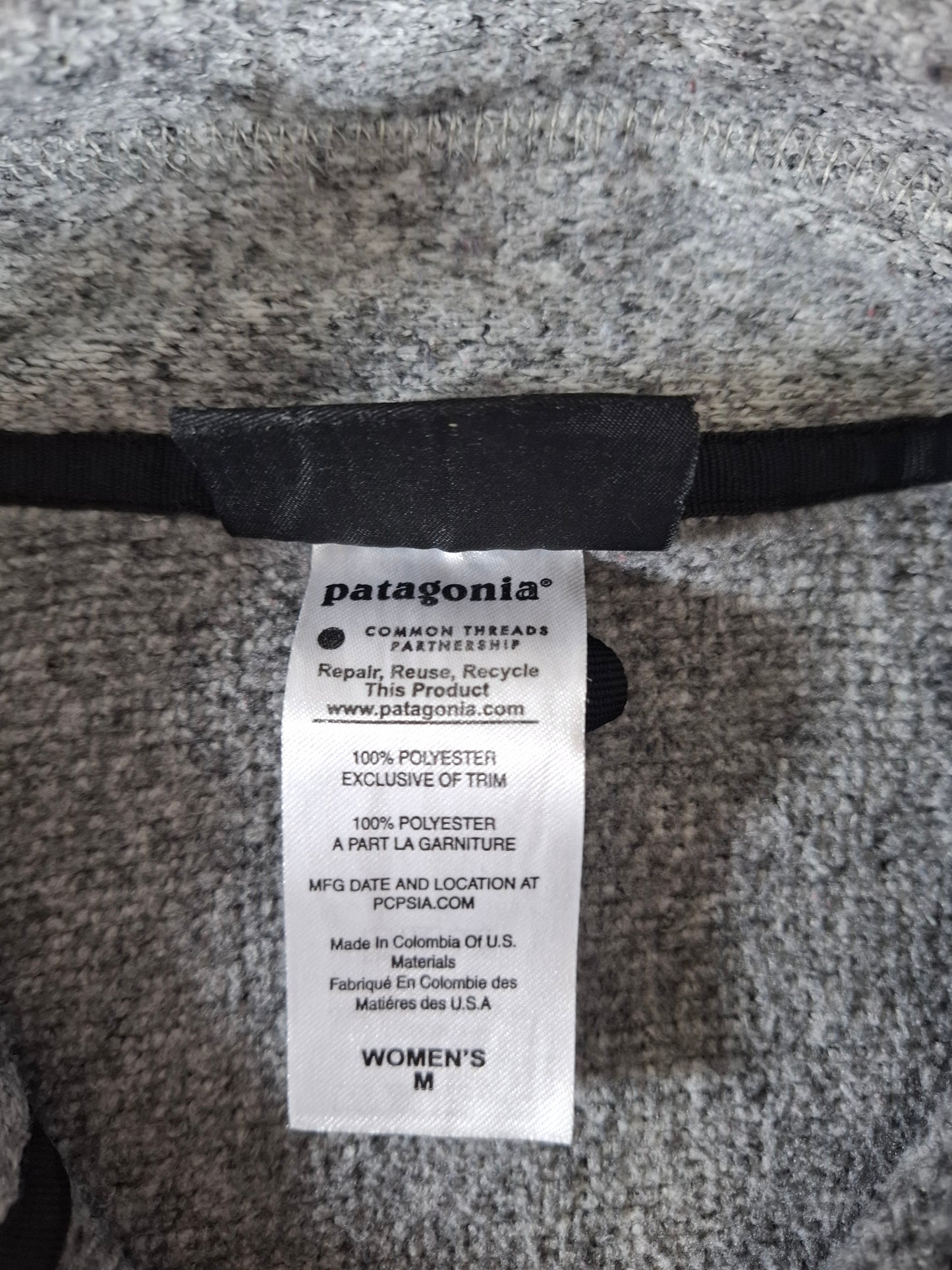 001500 – Patagonia Fleece Jacket – Grey, Size Women's M