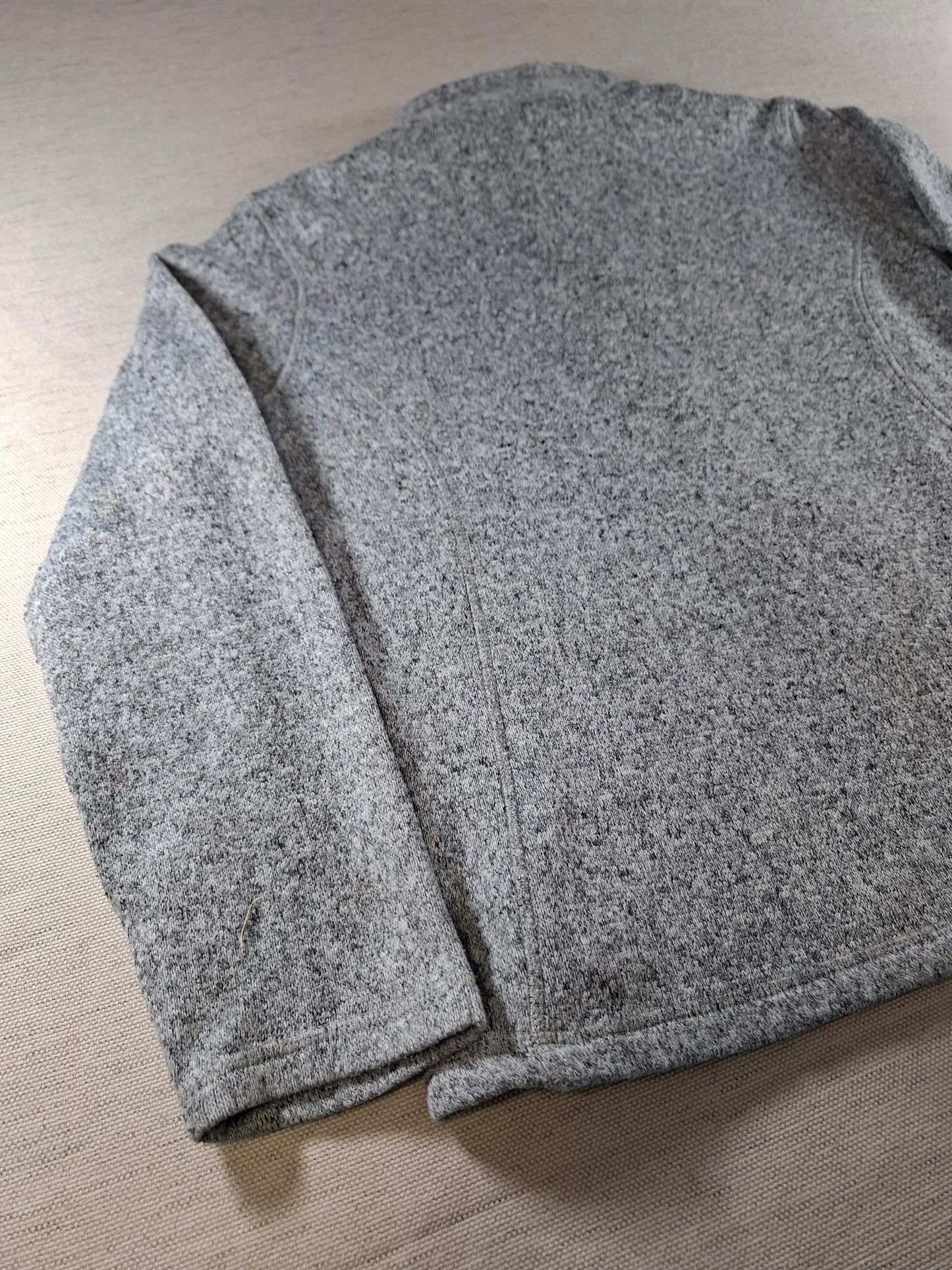 001500 – Patagonia Fleece Jacket – Grey, Size Women's M