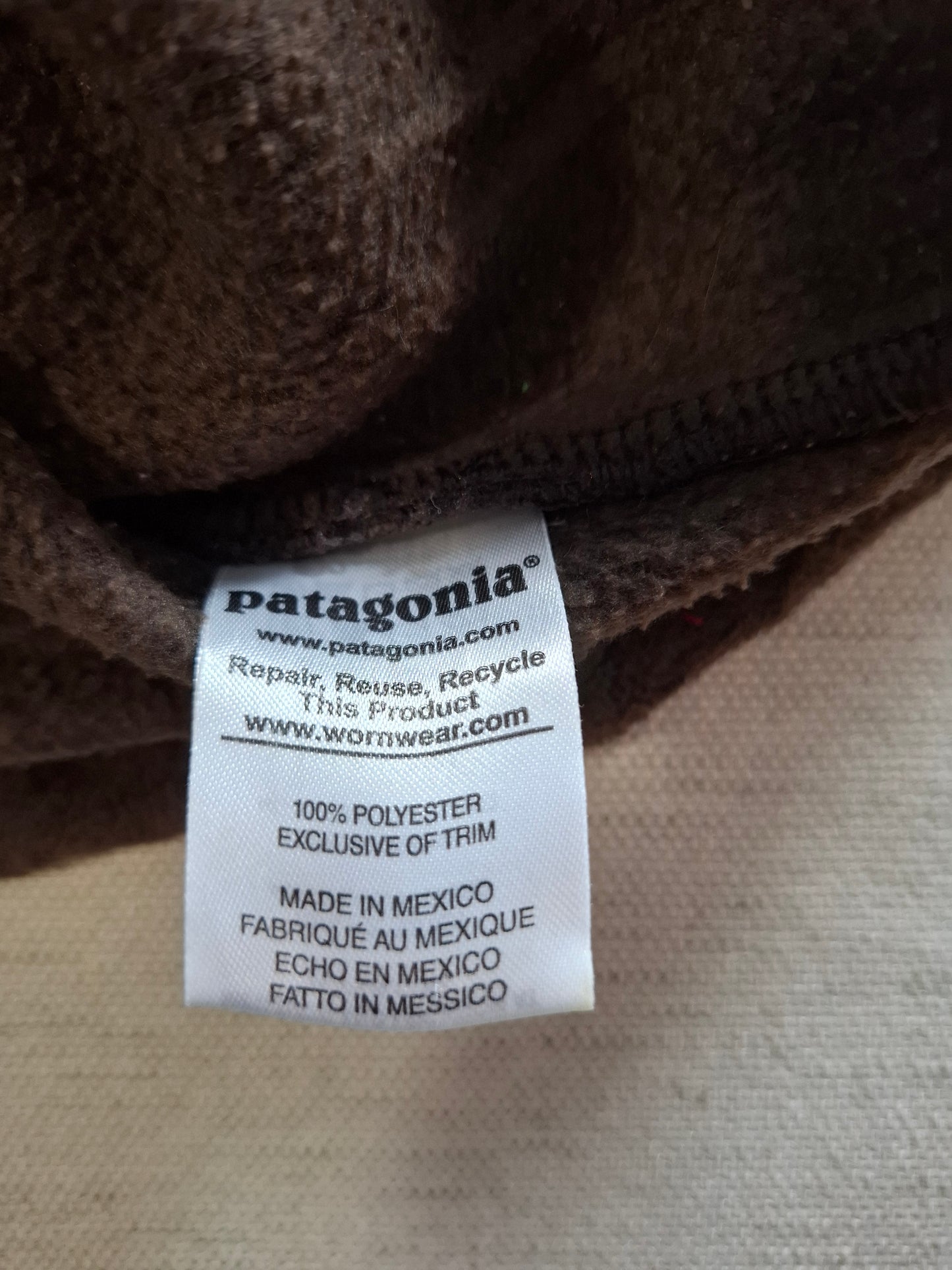001501 – Patagonia Fleece Vest / Body Warmer – Brown, Size L