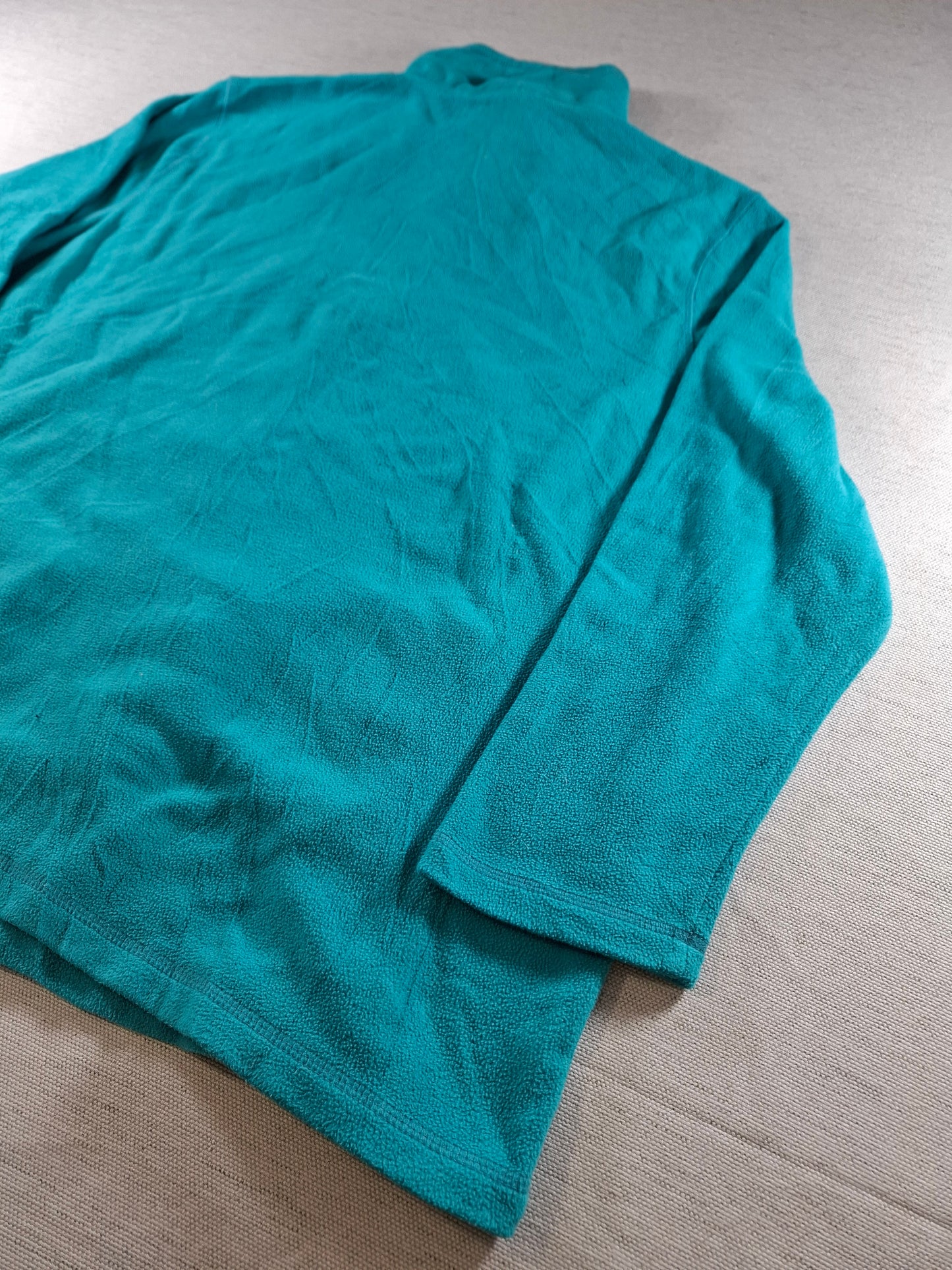 001502 – Patagonia Fleece Jacket – Turquoise, Size XL