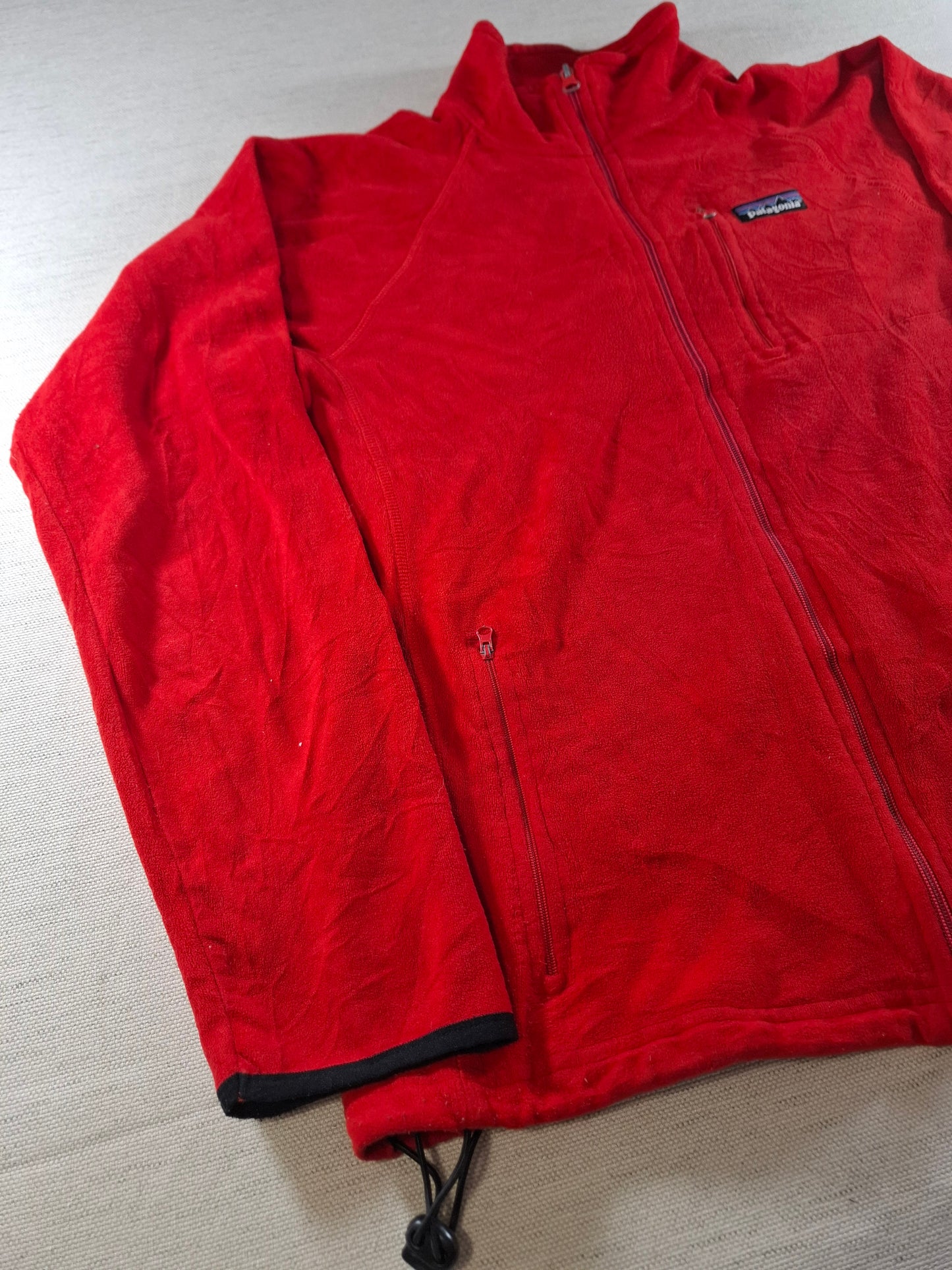 001503 – Patagonia Fleece Jacket – Red, Size M