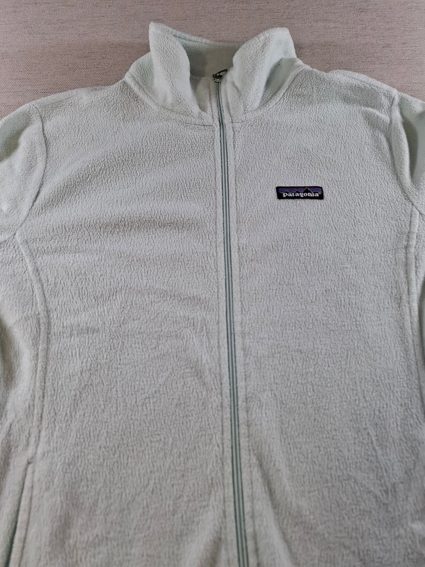 001504 – Patagonia Fleece Jacket – White/Mint, Size Women's L