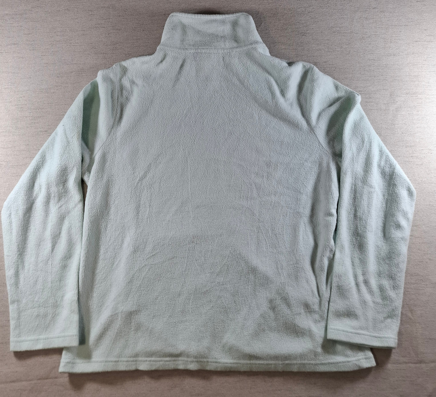001504 – Patagonia Fleece Jacket – White/Mint, Size Women's L