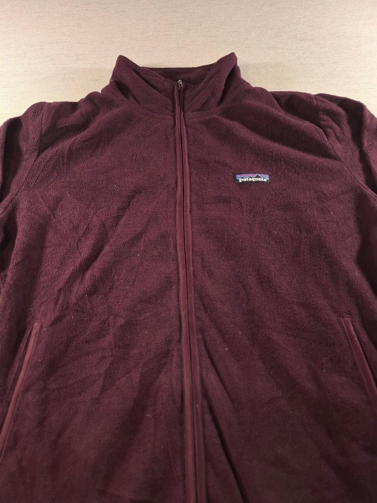 001505 – Patagonia Fleece Jacket – Purple, Size L