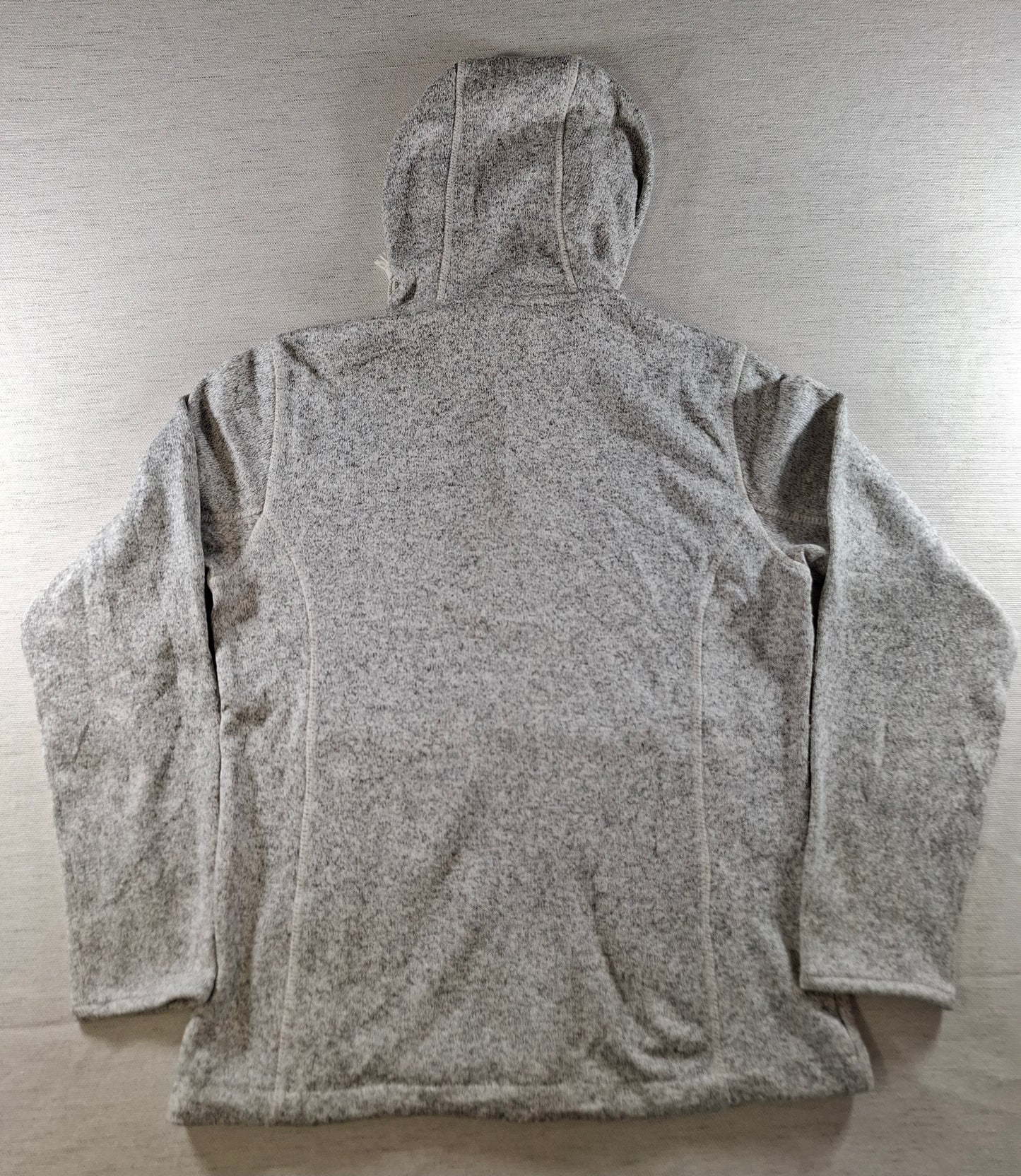 001507 – Patagonia Fleece Hoodie – Grey, Size Women's M
