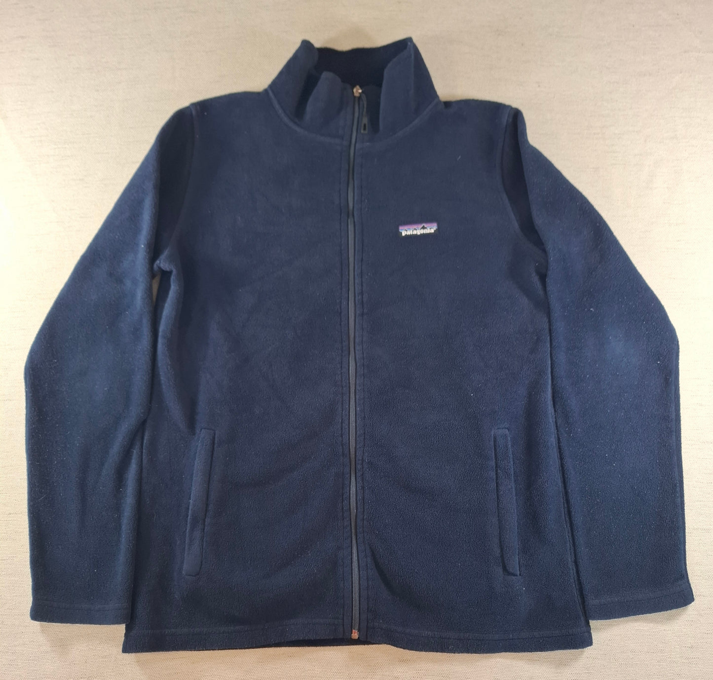 001528 – Patagonia Fleece Jacket – Navy, Size Women's M