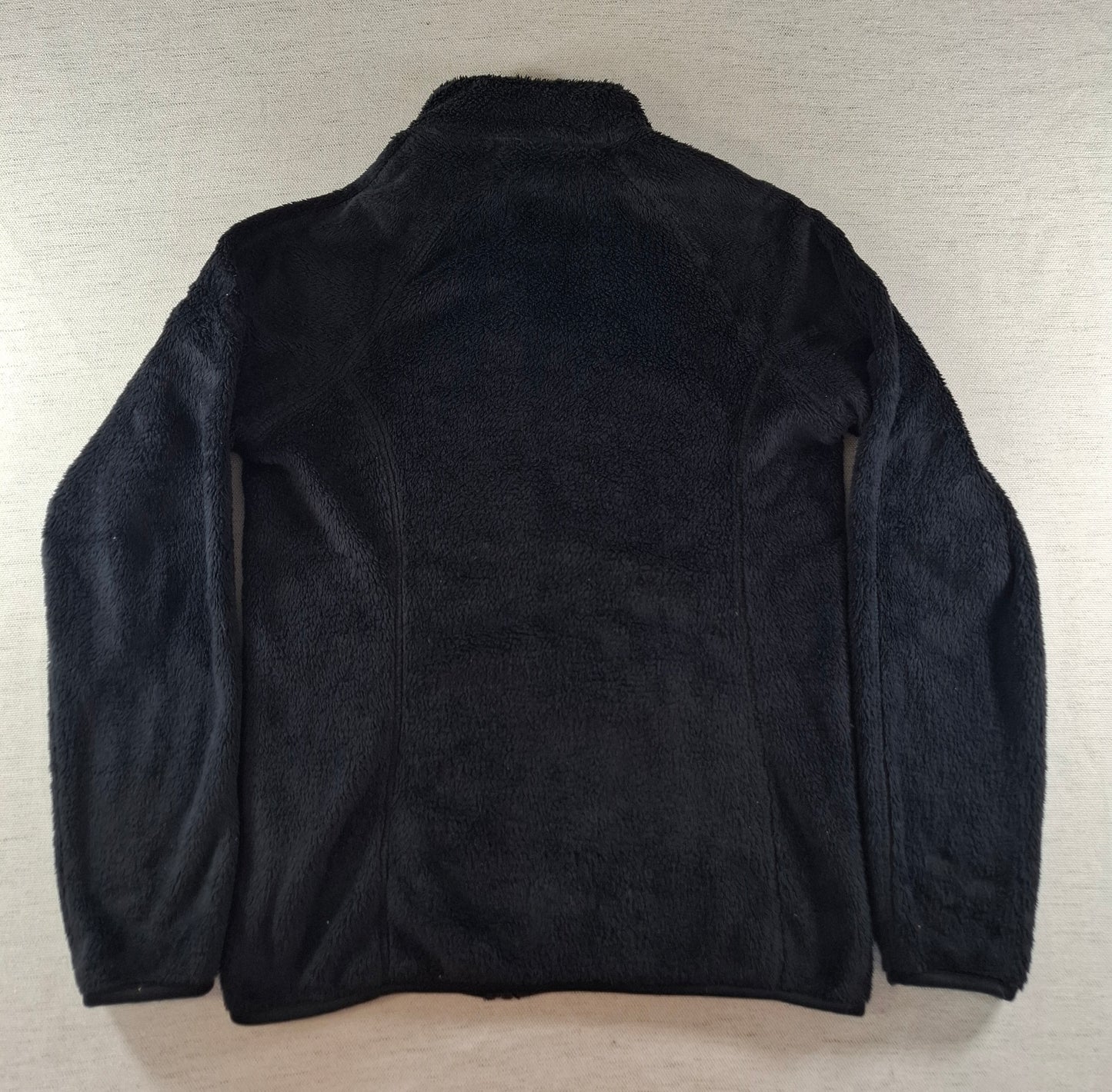 001529 – Patagonia Fleece Jacket – Black, Size M