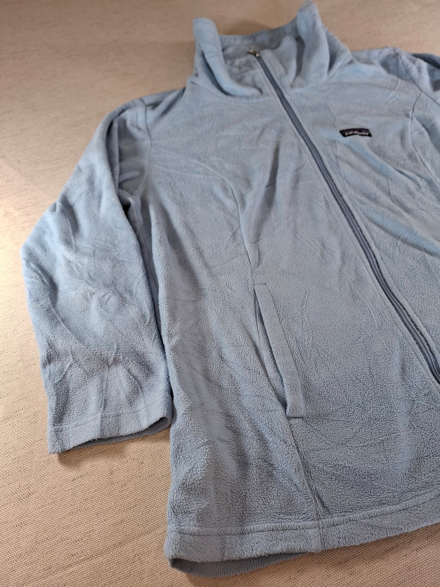 001531 – Patagonia Fleece Jacket – Light Blue, Size XL