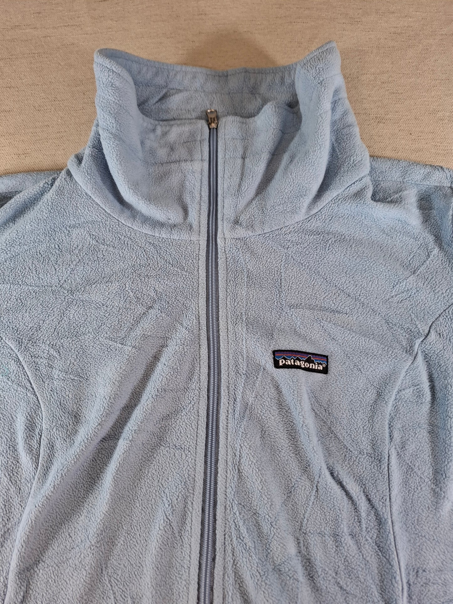001531 – Patagonia Fleece Jacket – Light Blue, Size XL