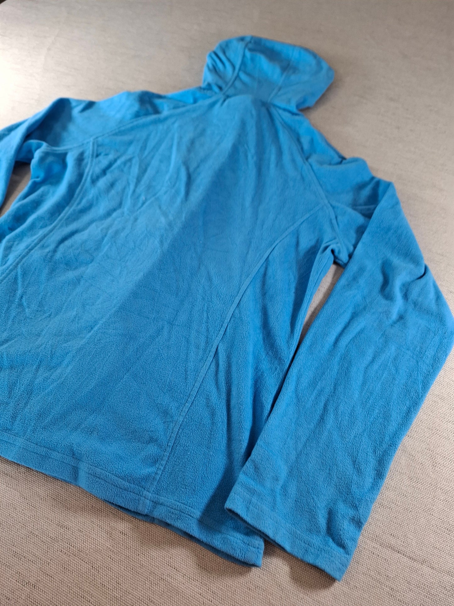 001532 – Patagonia Hoodie – Blue, Size Women's M