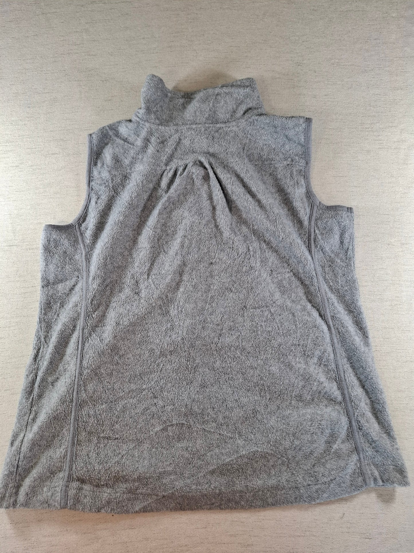 001533 – Patagonia Fleece Vest – Grey, Size Women's L