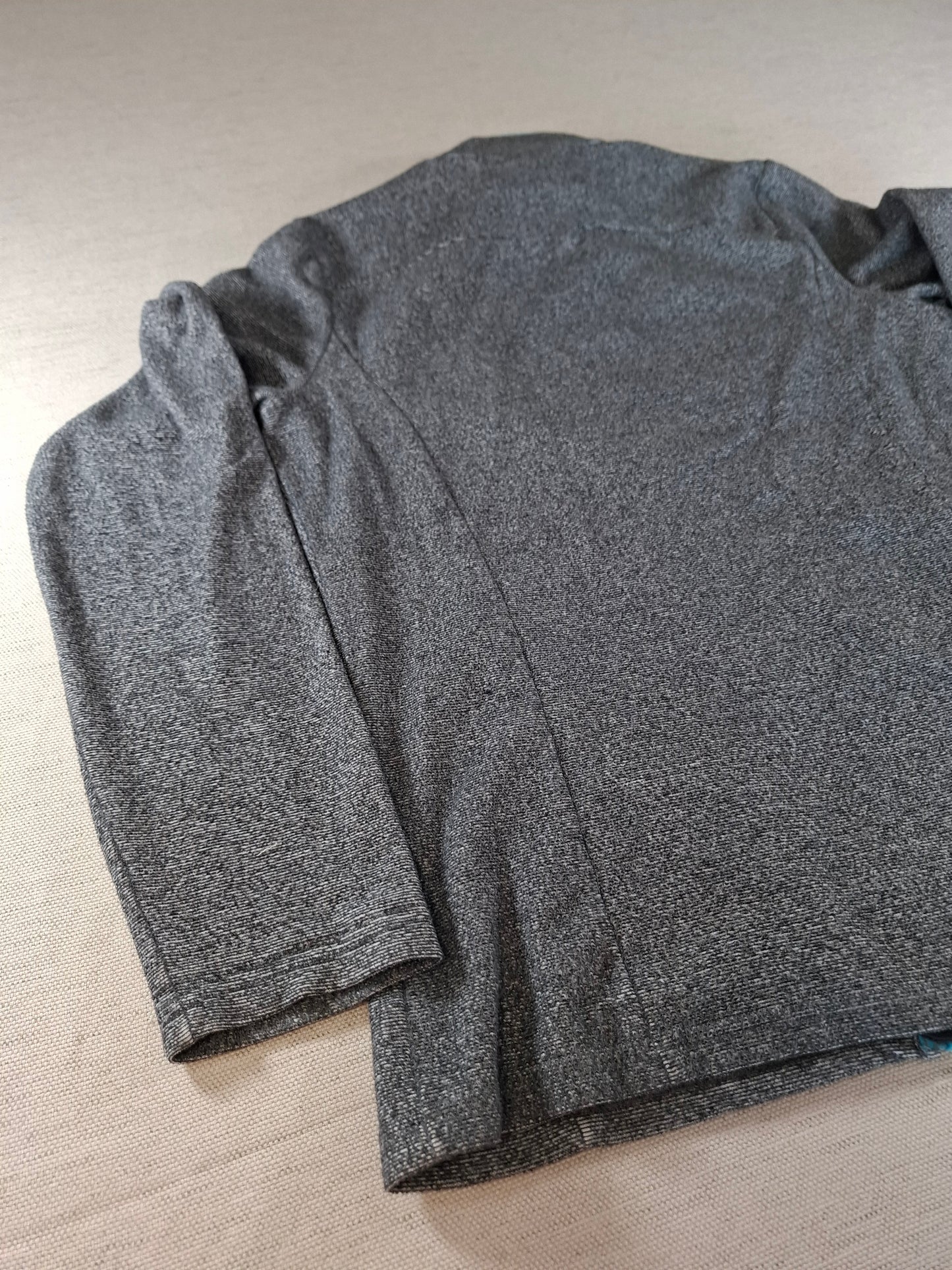 001534 – Patagonia Fleece Jacket – Grey/Mint, Size Women's M