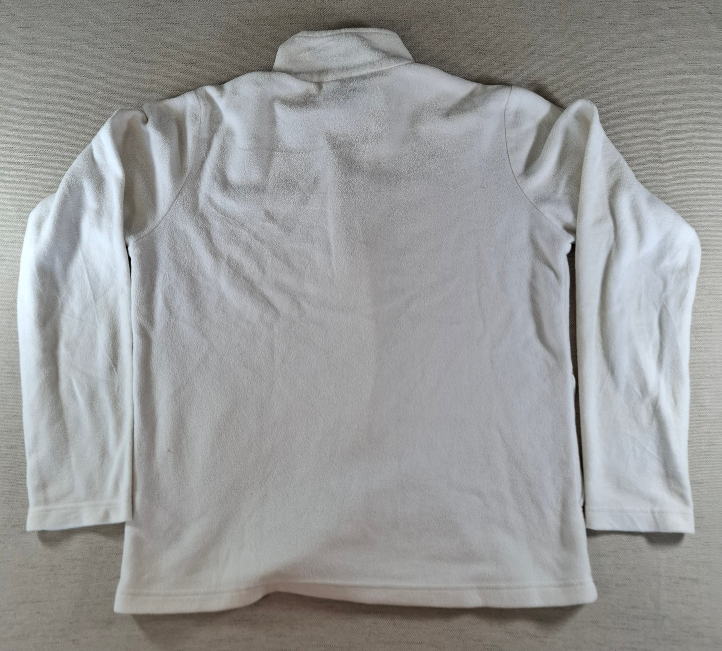 001535 – Patagonia Fleece Jacket – White, Size M