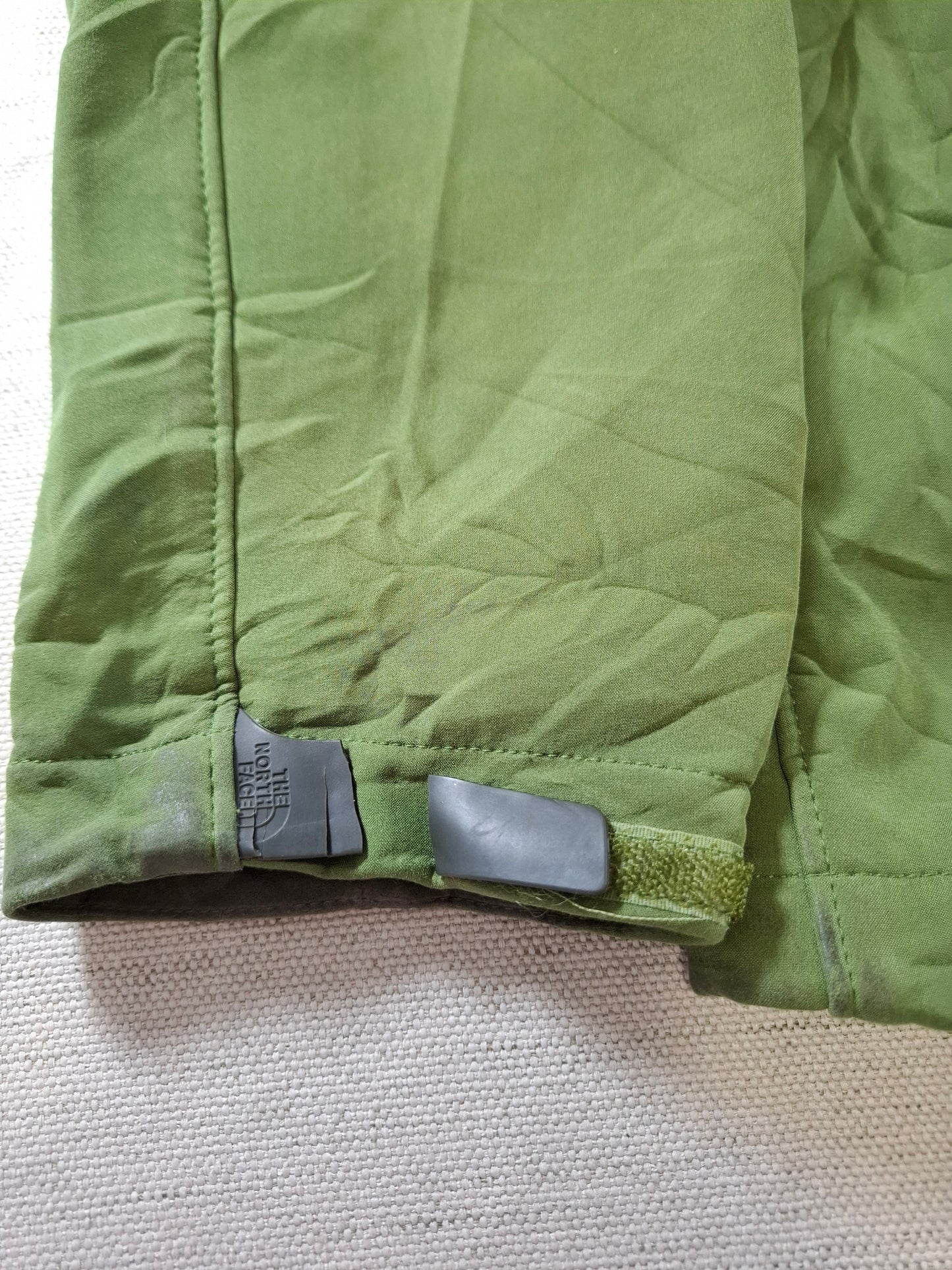 001542 – The North Face Jacket – Green, Size M