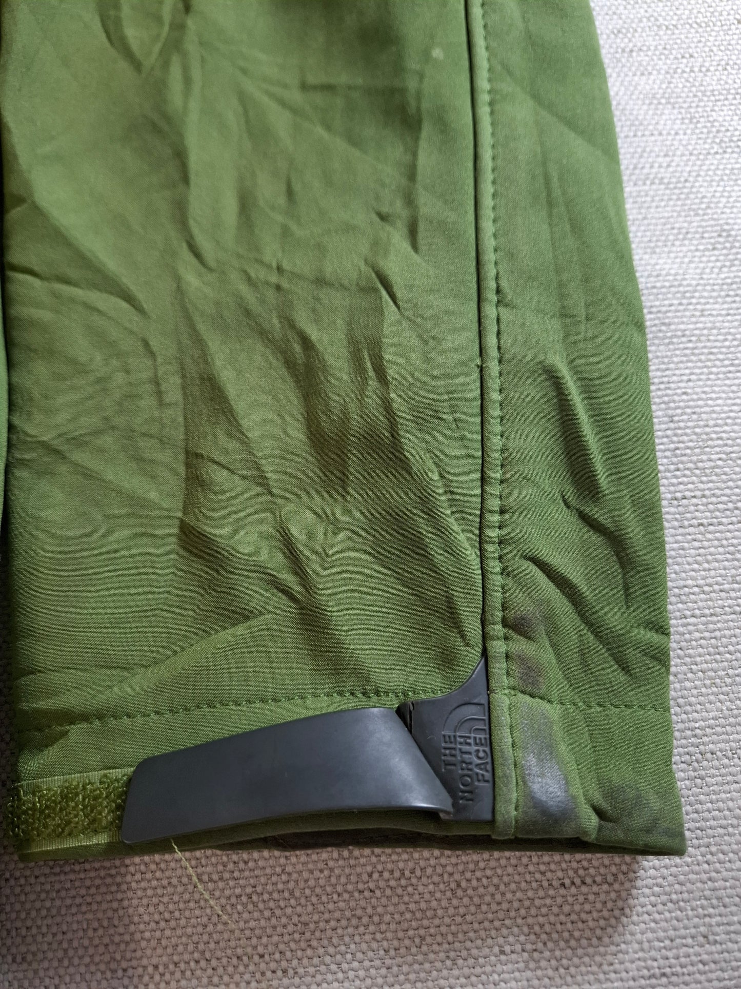 001542 – The North Face Jacket – Green, Size M